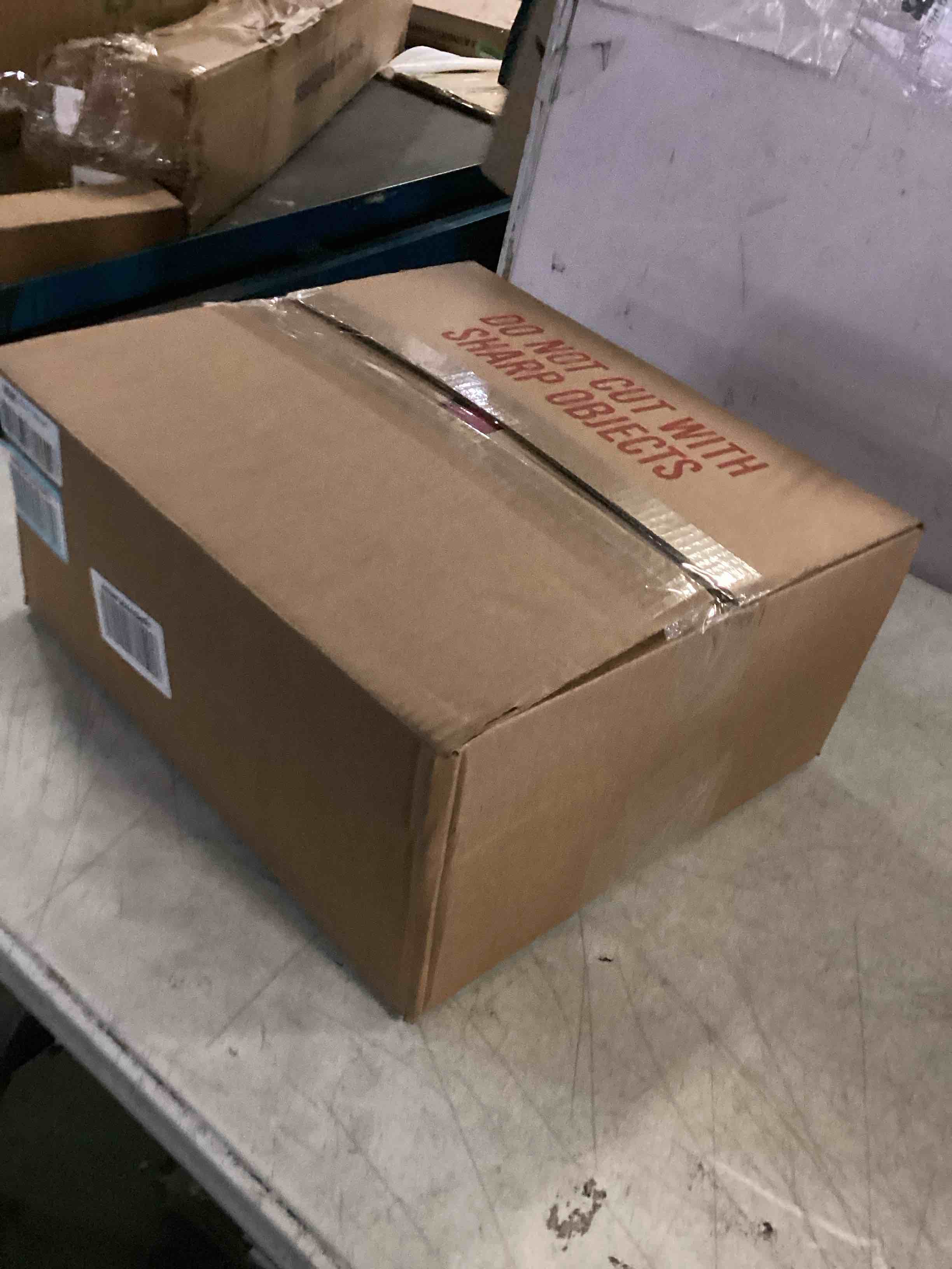 https://s3.amazonaws.com/lotting-images-prod/bidfta/ORG5190283_1702910577602.jpeg