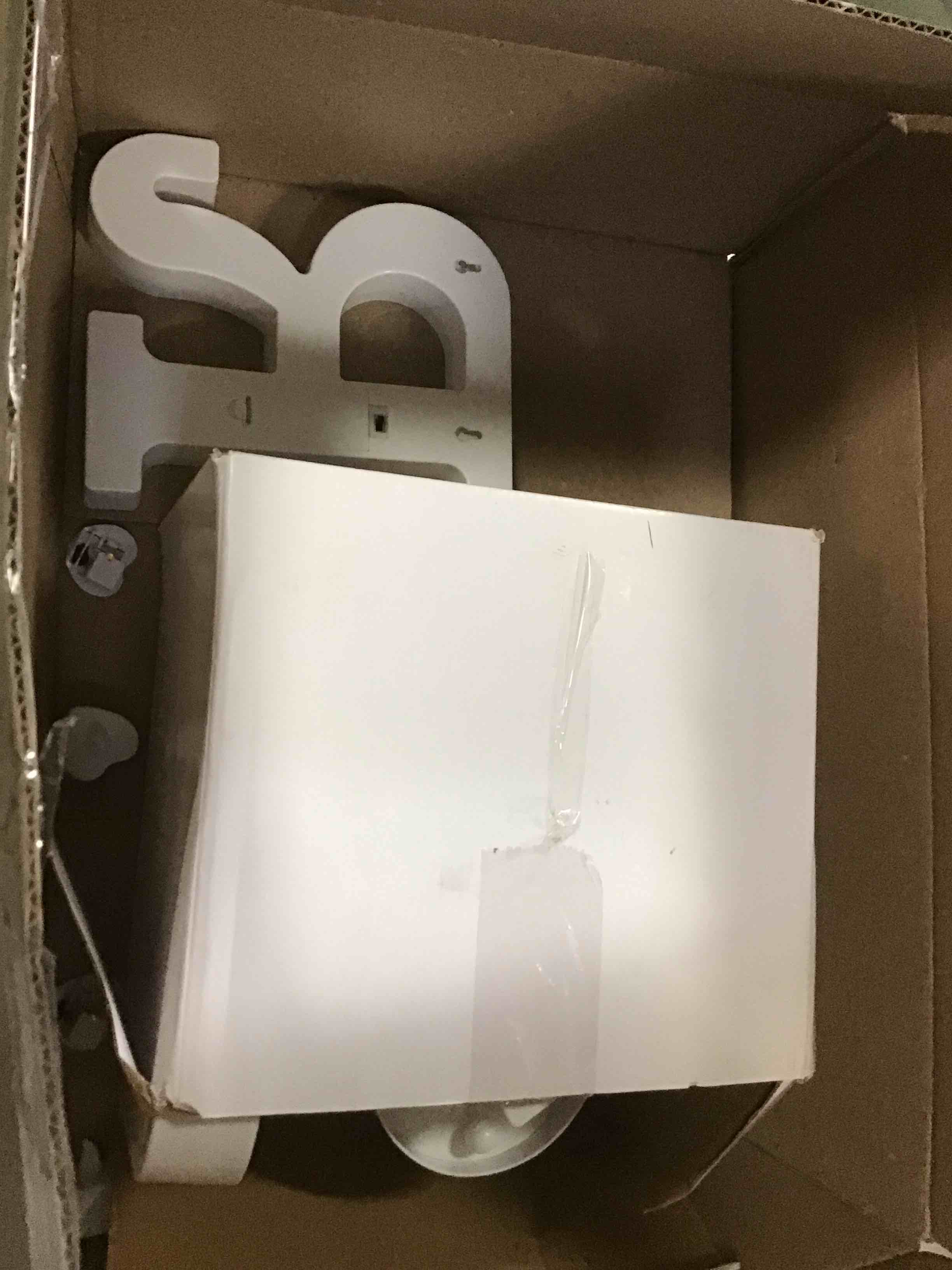 https://s3.amazonaws.com/lotting-images-prod/bidfta/ORG5191293_1702910548015.jpeg