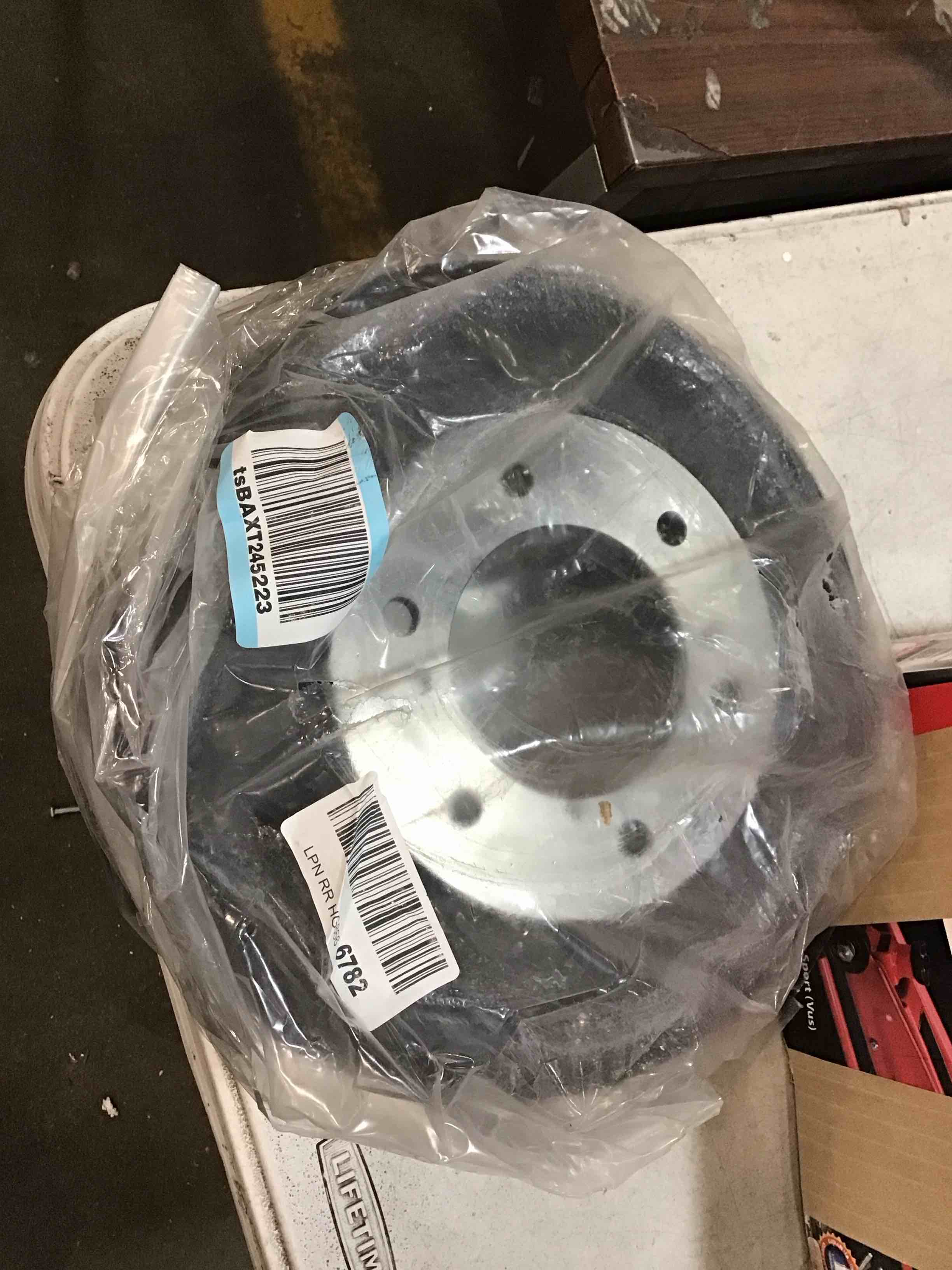 https://s3.amazonaws.com/lotting-images-prod/bidfta/ORG5191707_1703765658042.jpeg
