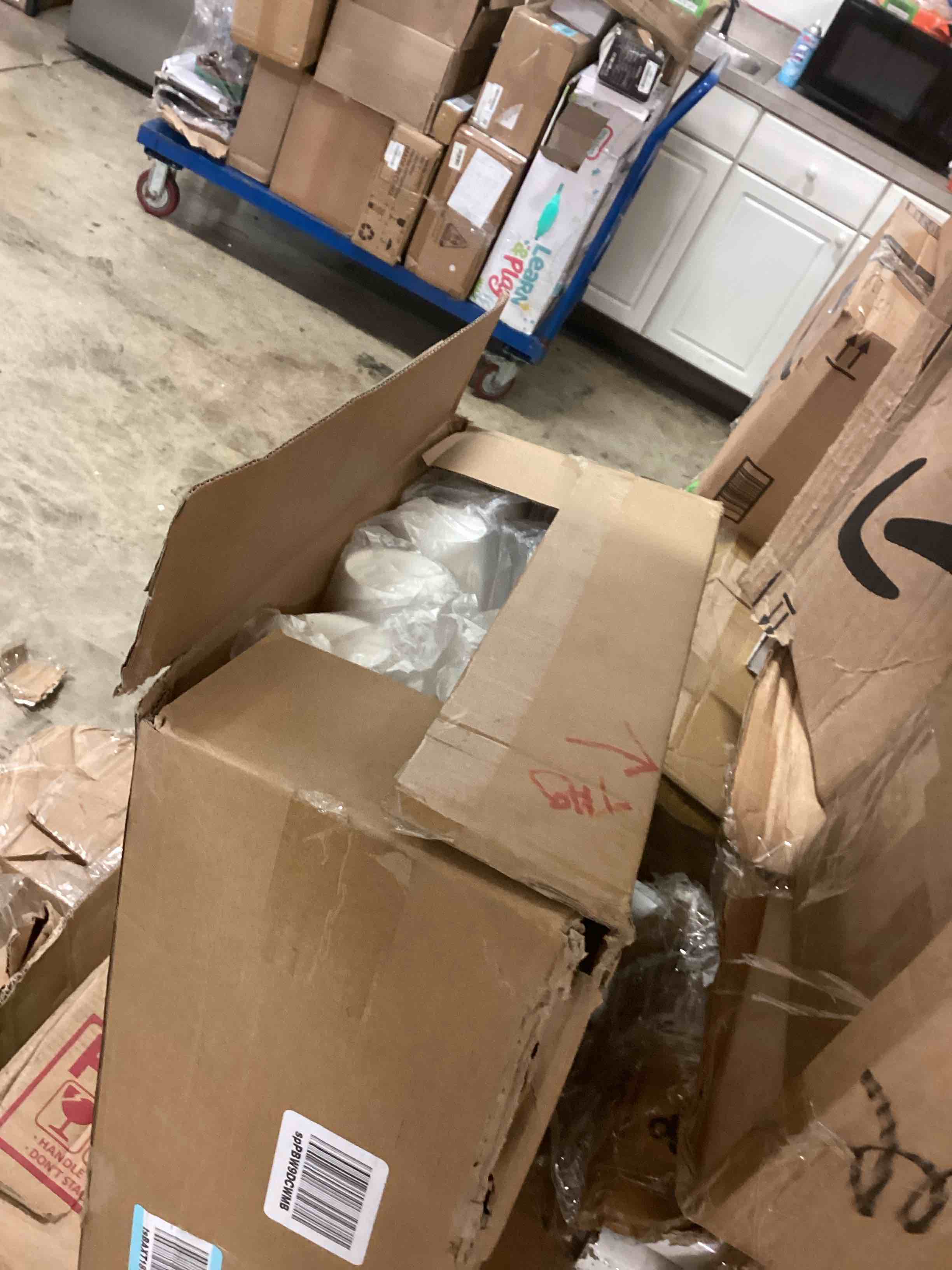 https://s3.amazonaws.com/lotting-images-prod/bidfta/ORG5195503_1721826094836.jpeg