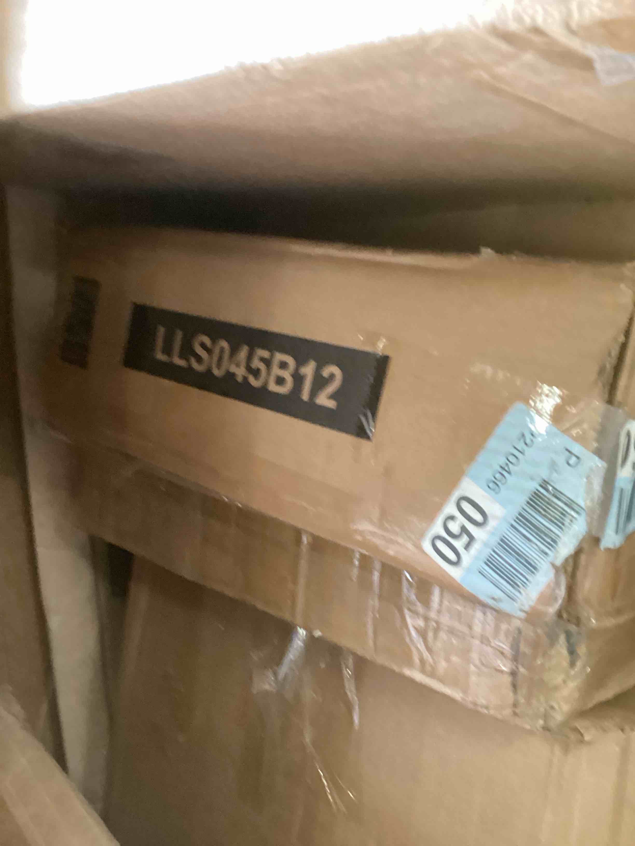 https://s3.amazonaws.com/lotting-images-prod/bidfta/ORG5196000_1721845448593.jpeg
