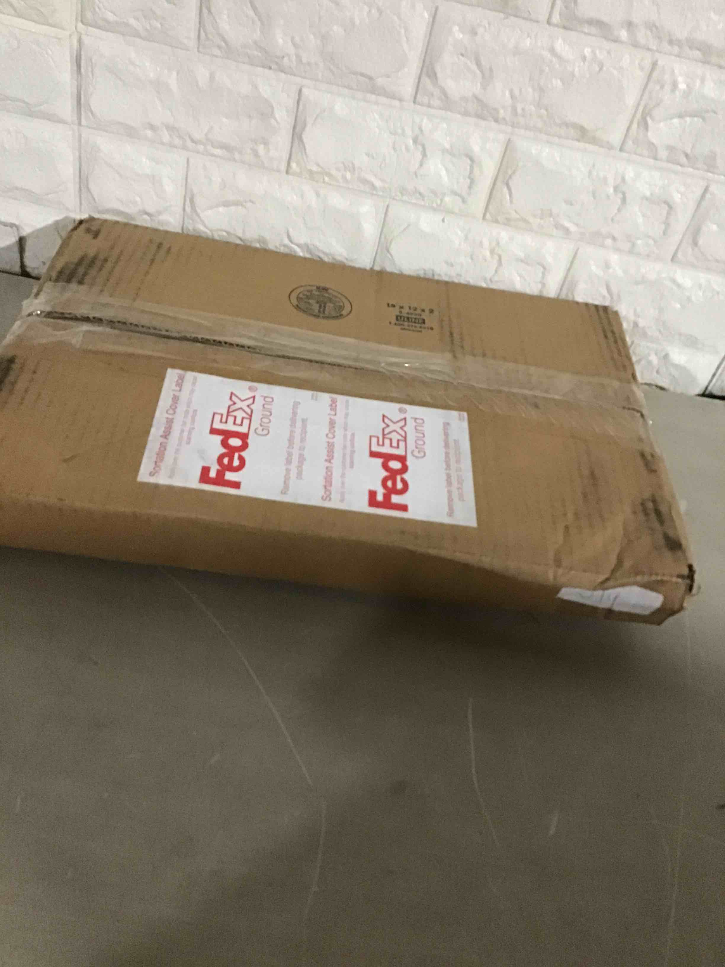 https://s3.amazonaws.com/lotting-images-prod/bidfta/ORG5203951_1693403154530.jpeg