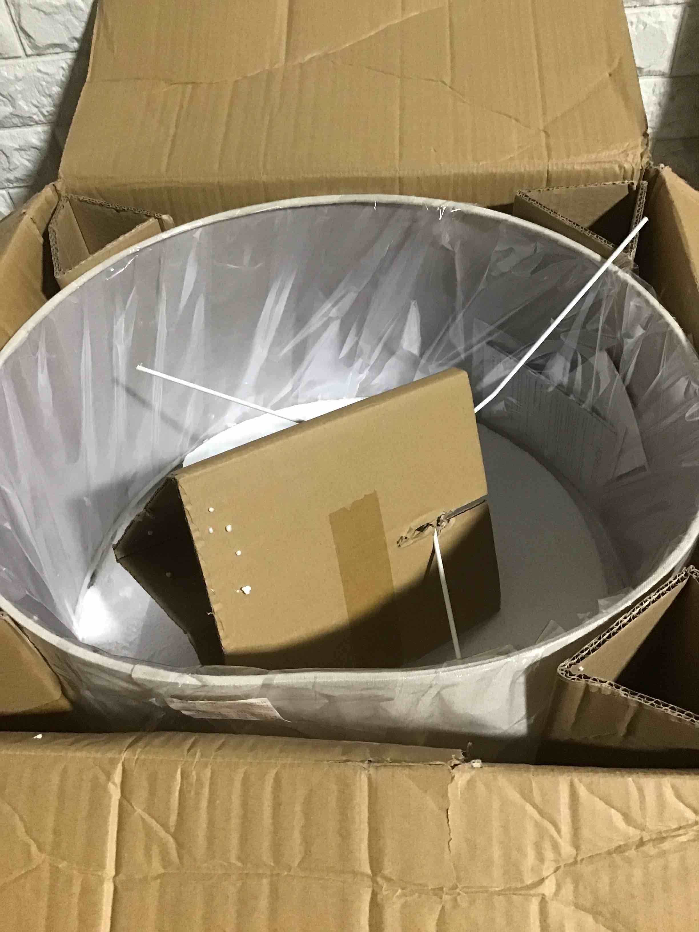 https://s3.amazonaws.com/lotting-images-prod/bidfta/ORG5207344_1694546686251.jpeg
