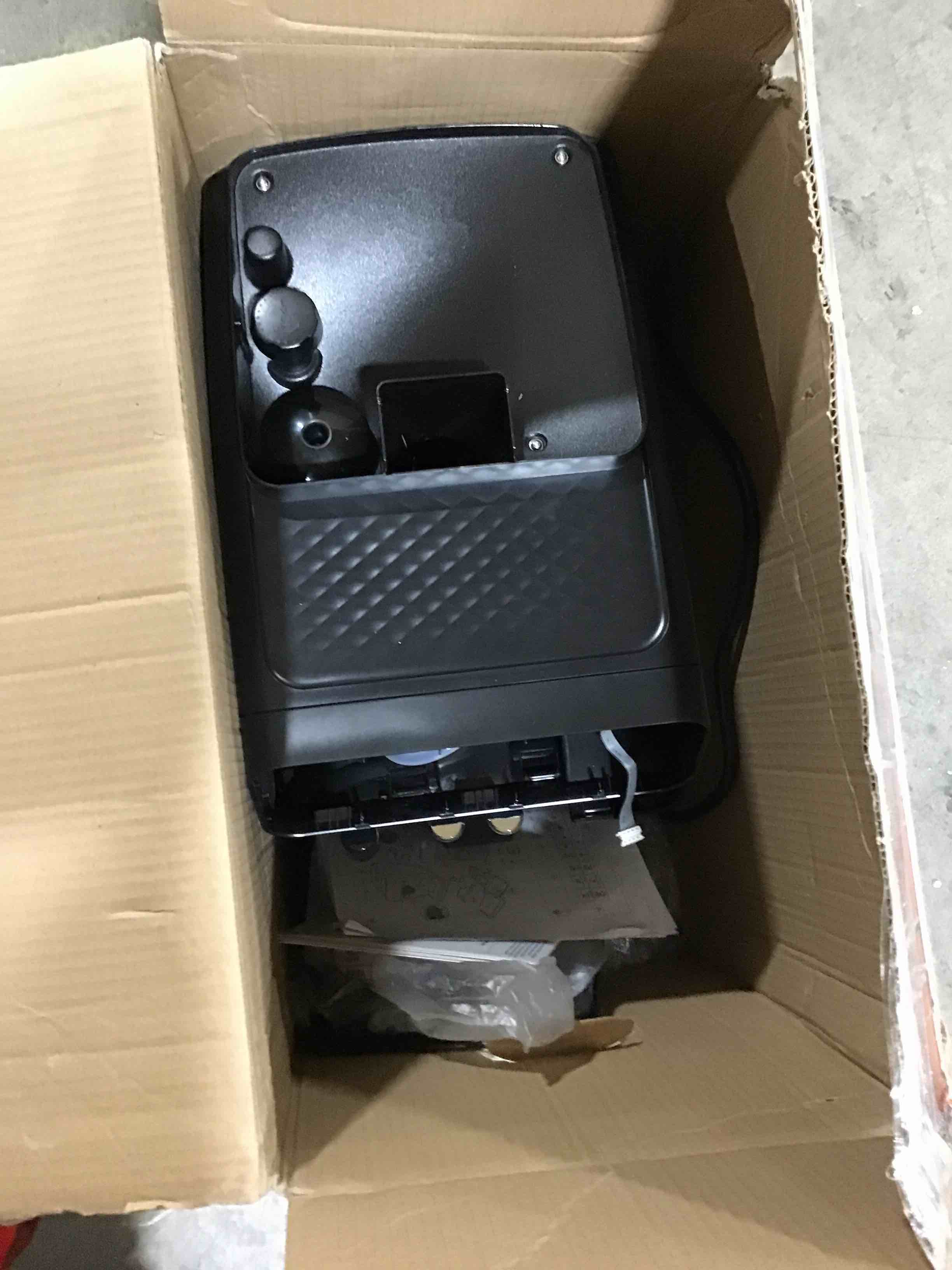 https://s3.amazonaws.com/lotting-images-prod/bidfta/ORG5208291_1695758199950.jpeg