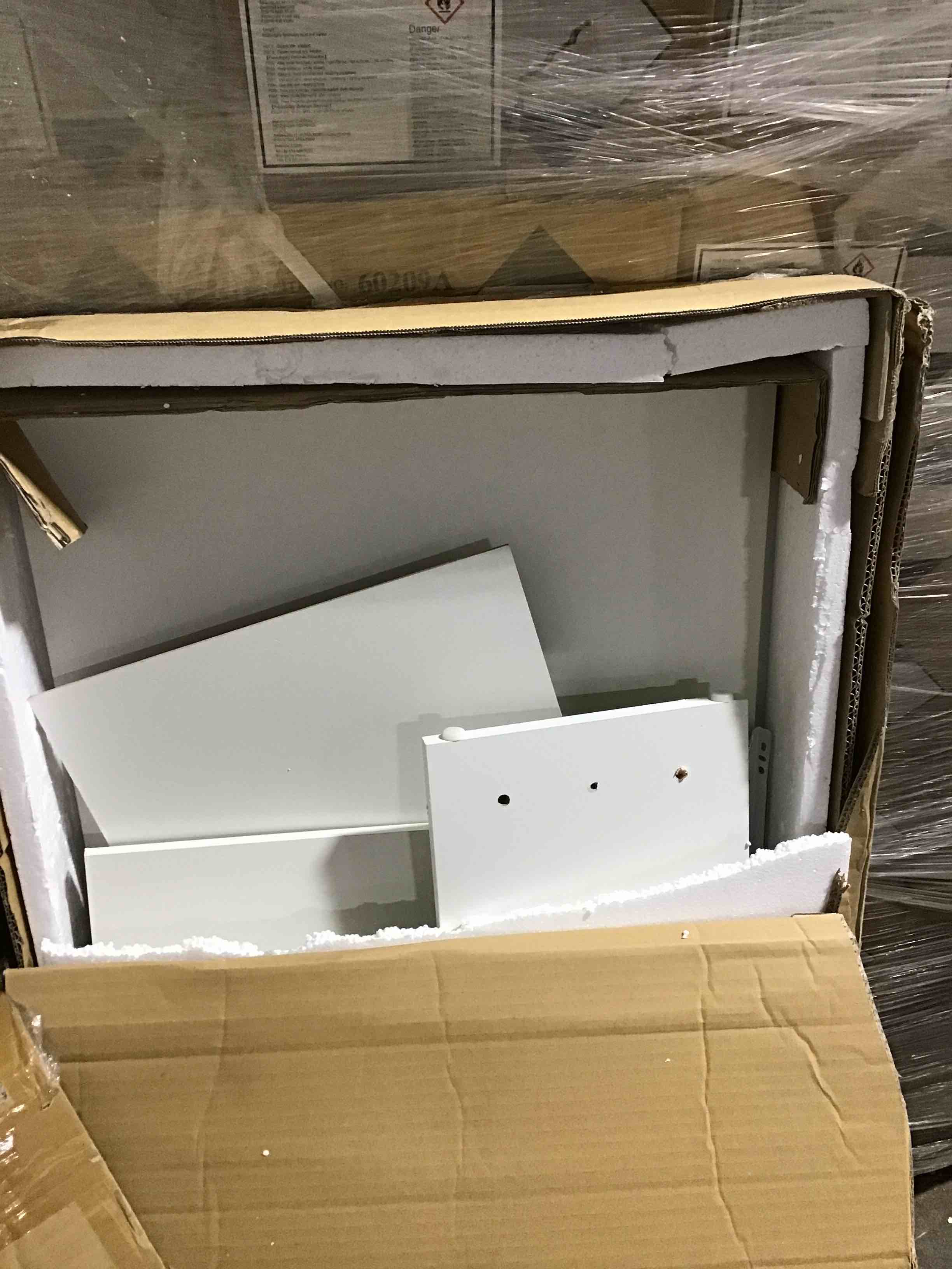 https://s3.amazonaws.com/lotting-images-prod/bidfta/ORG5208643_1693336459068.jpeg
