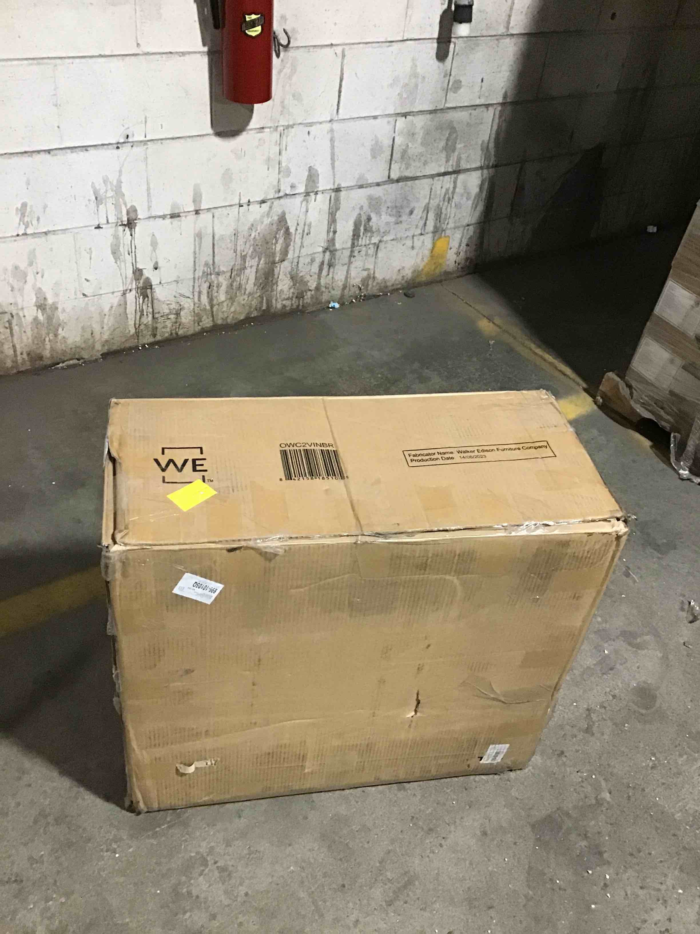 https://s3.amazonaws.com/lotting-images-prod/bidfta/ORG5208645_1693336999218.jpeg