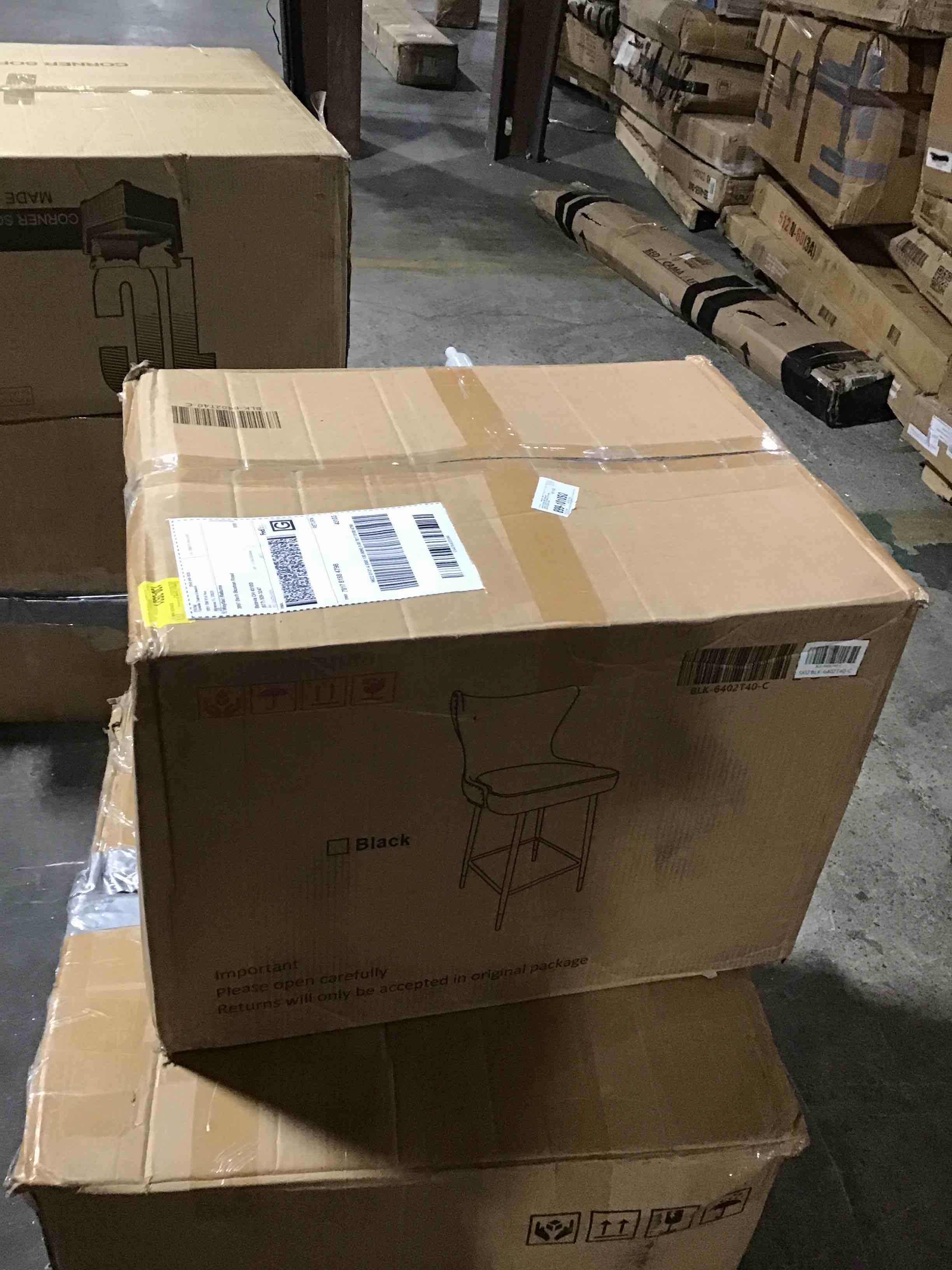 https://s3.amazonaws.com/lotting-images-prod/bidfta/ORG5208650_1693338912307.jpeg