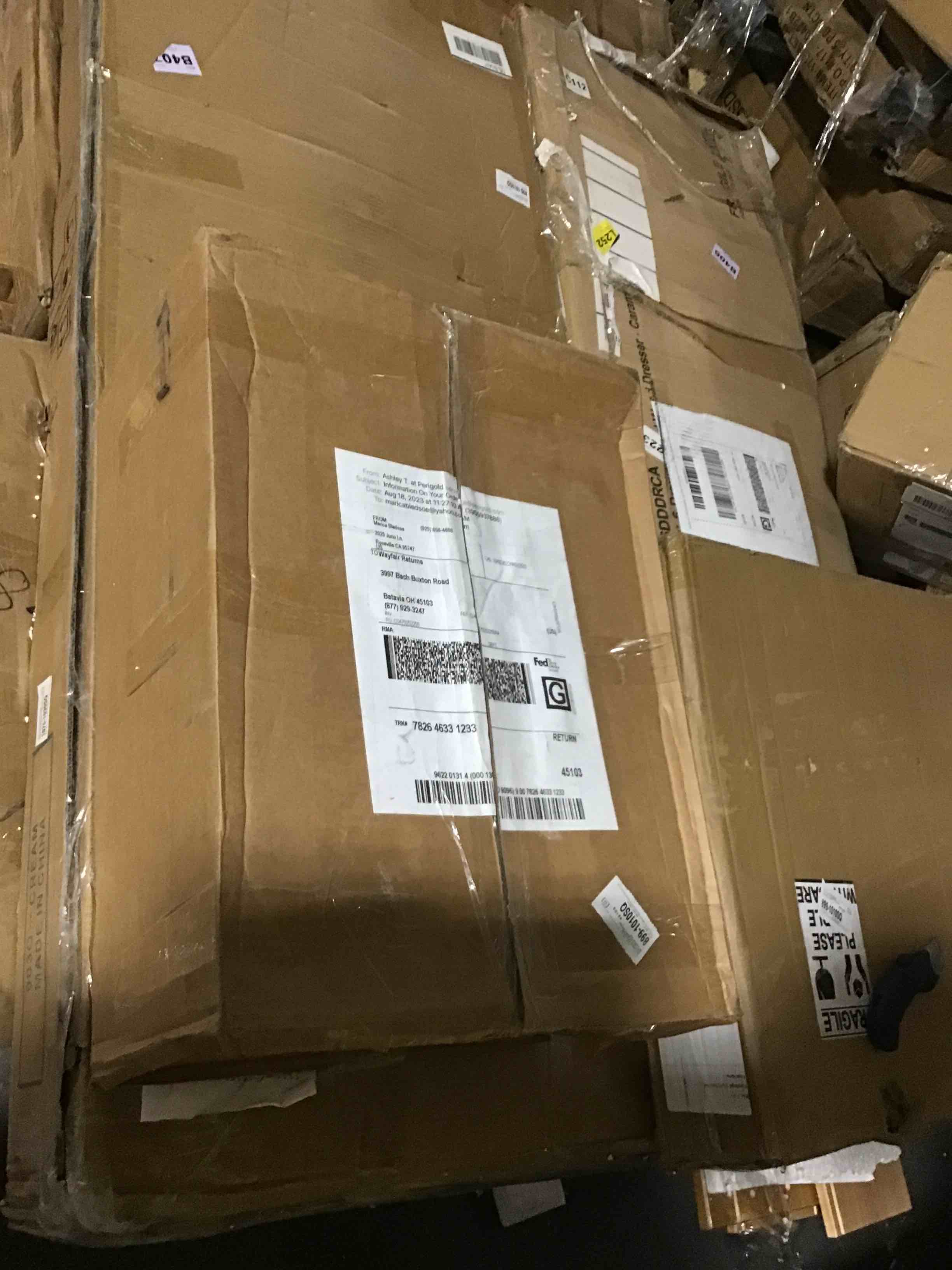https://s3.amazonaws.com/lotting-images-prod/bidfta/ORG5208880_1694030726230.jpeg