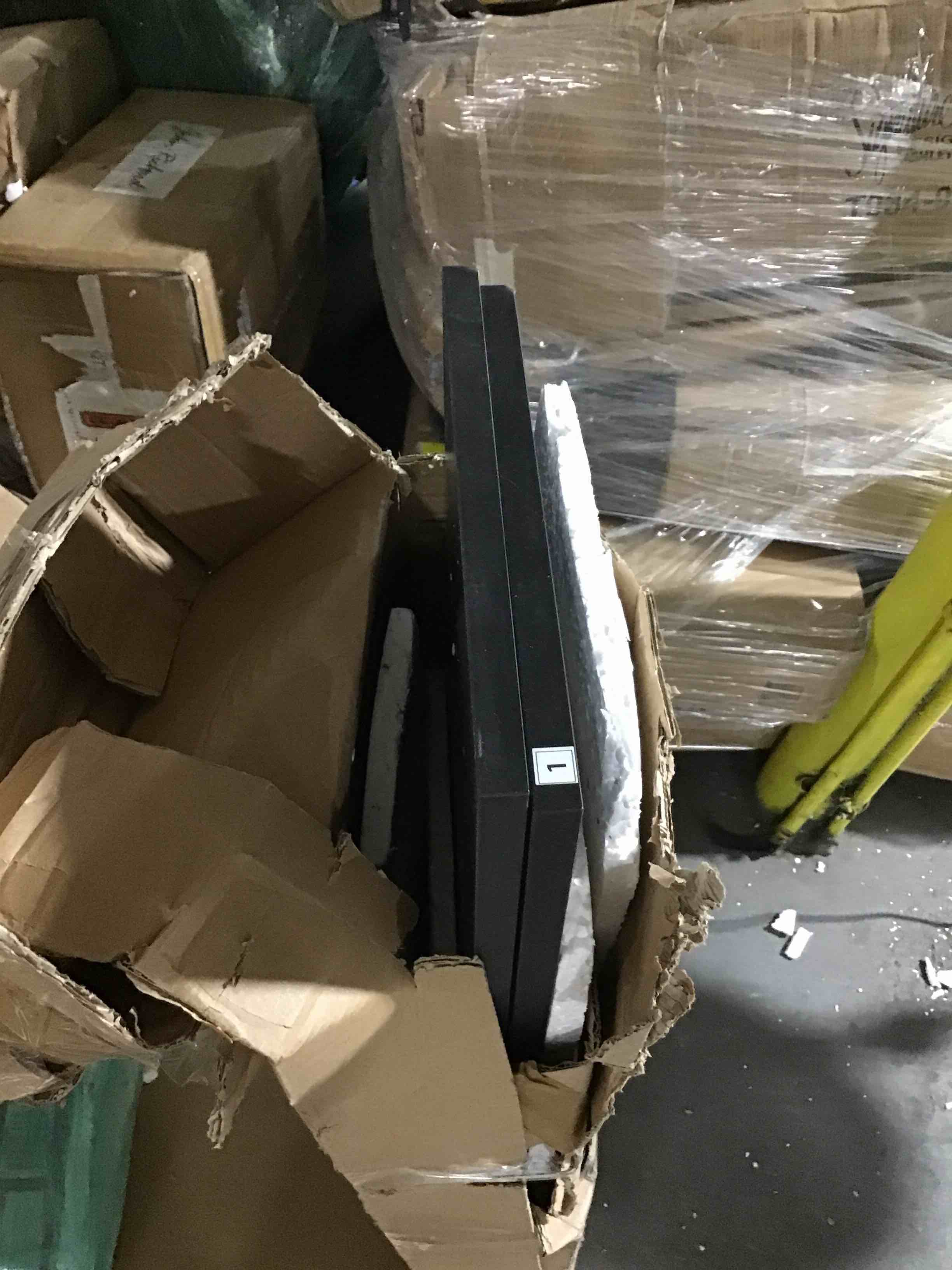 https://s3.amazonaws.com/lotting-images-prod/bidfta/ORG5208927_1694100141821.jpeg