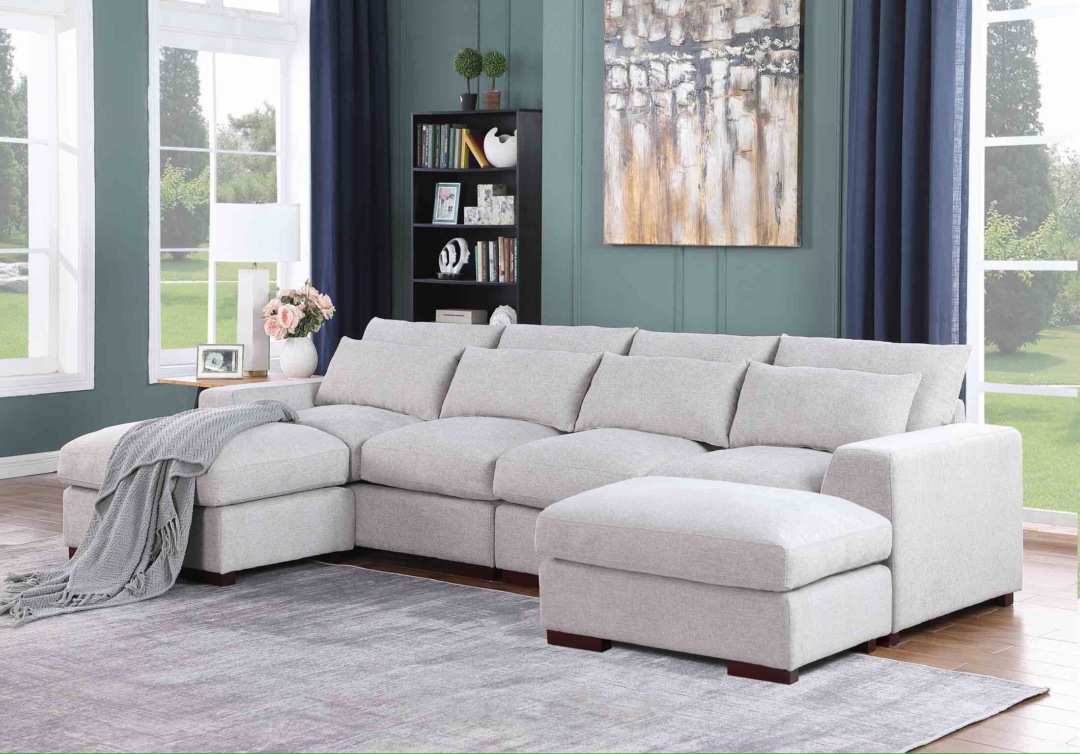 Tatman Linen Blend Sectional with 2 Ottomans (2 boxes for pickup)