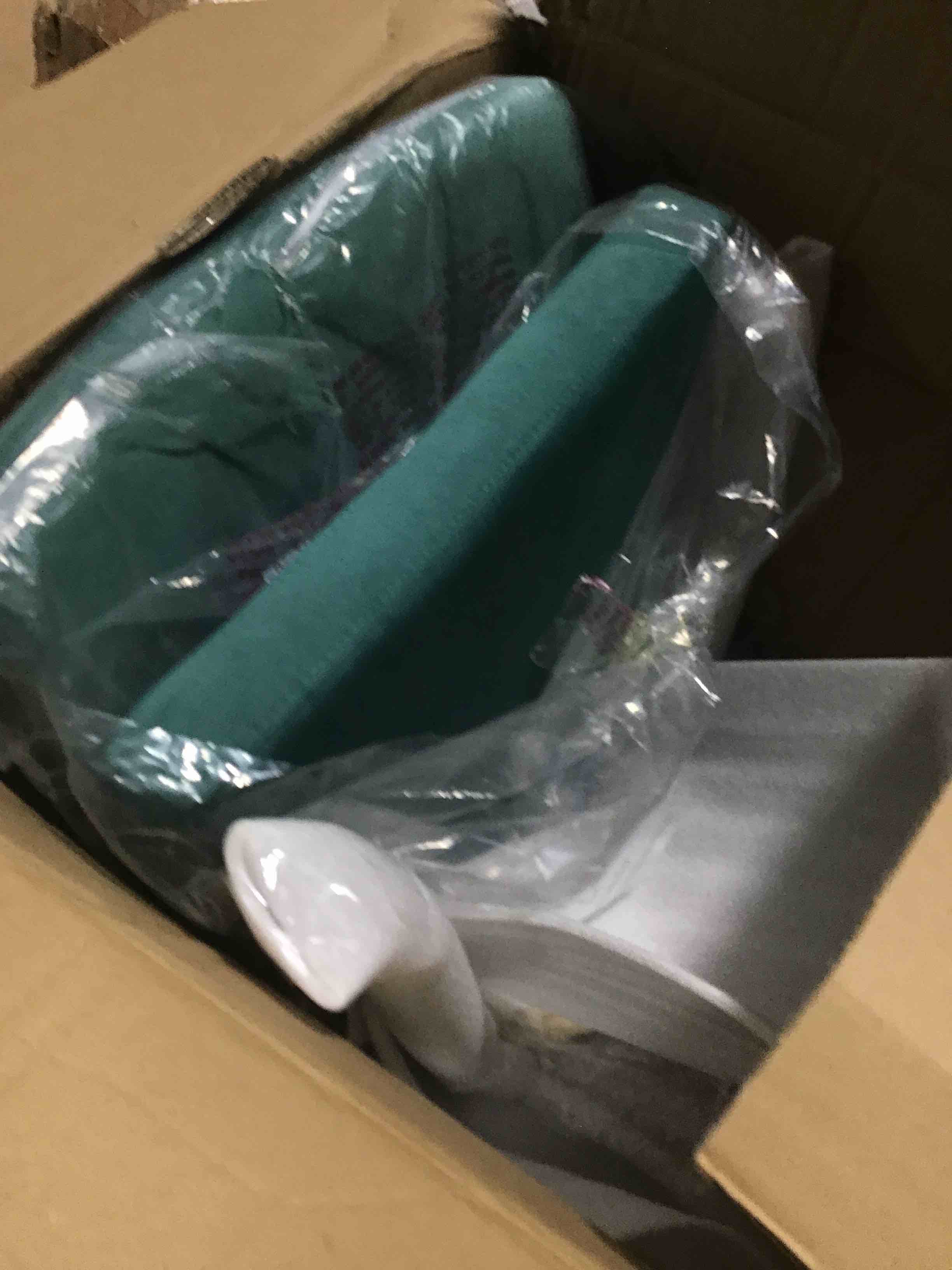 https://s3.amazonaws.com/lotting-images-prod/bidfta/ORG5213161_1693509202296.jpeg
