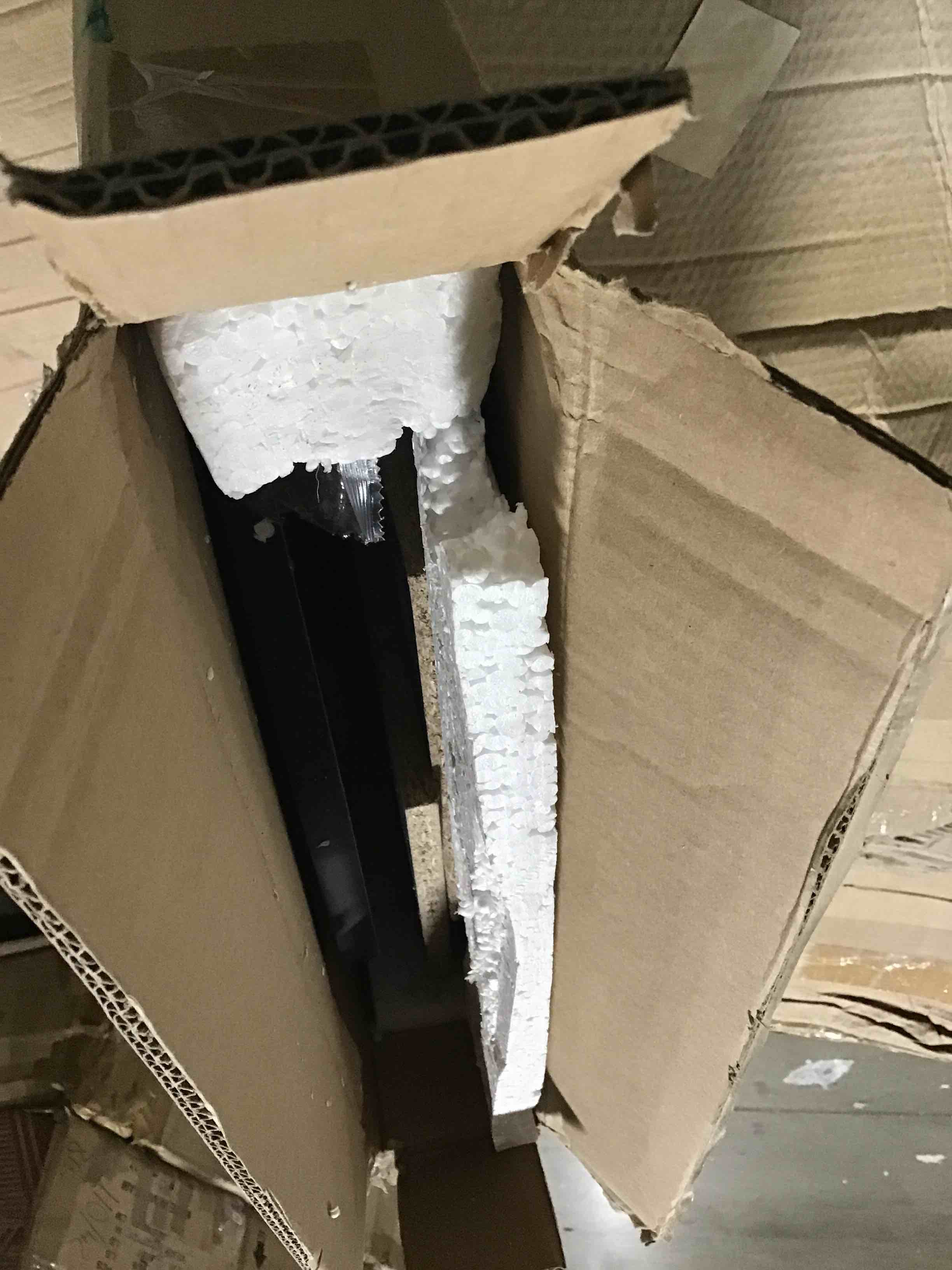 https://s3.amazonaws.com/lotting-images-prod/bidfta/ORG5213233_1693580891757.jpeg
