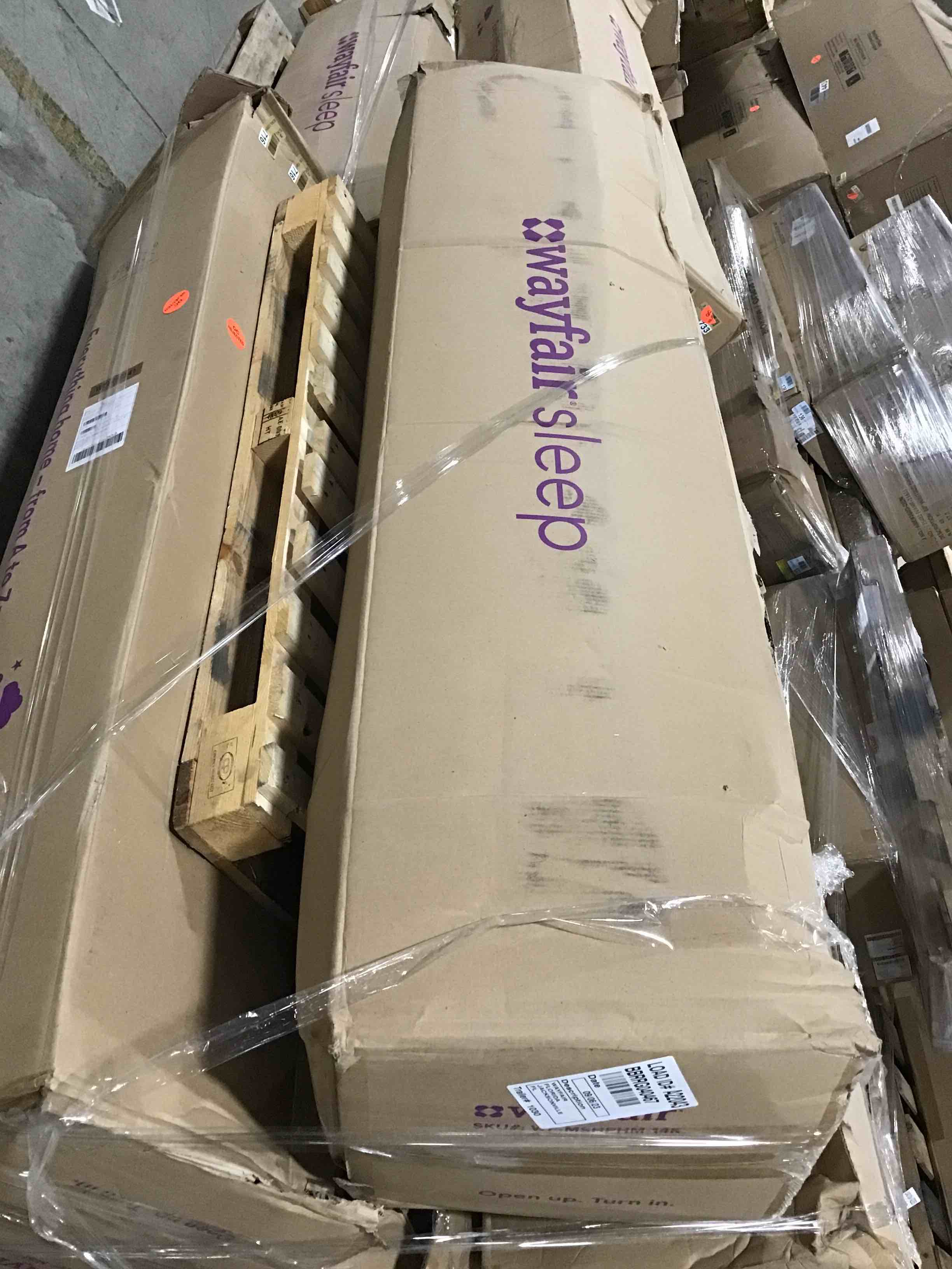 https://s3.amazonaws.com/lotting-images-prod/bidfta/ORG5213490_1694020680020.jpeg
