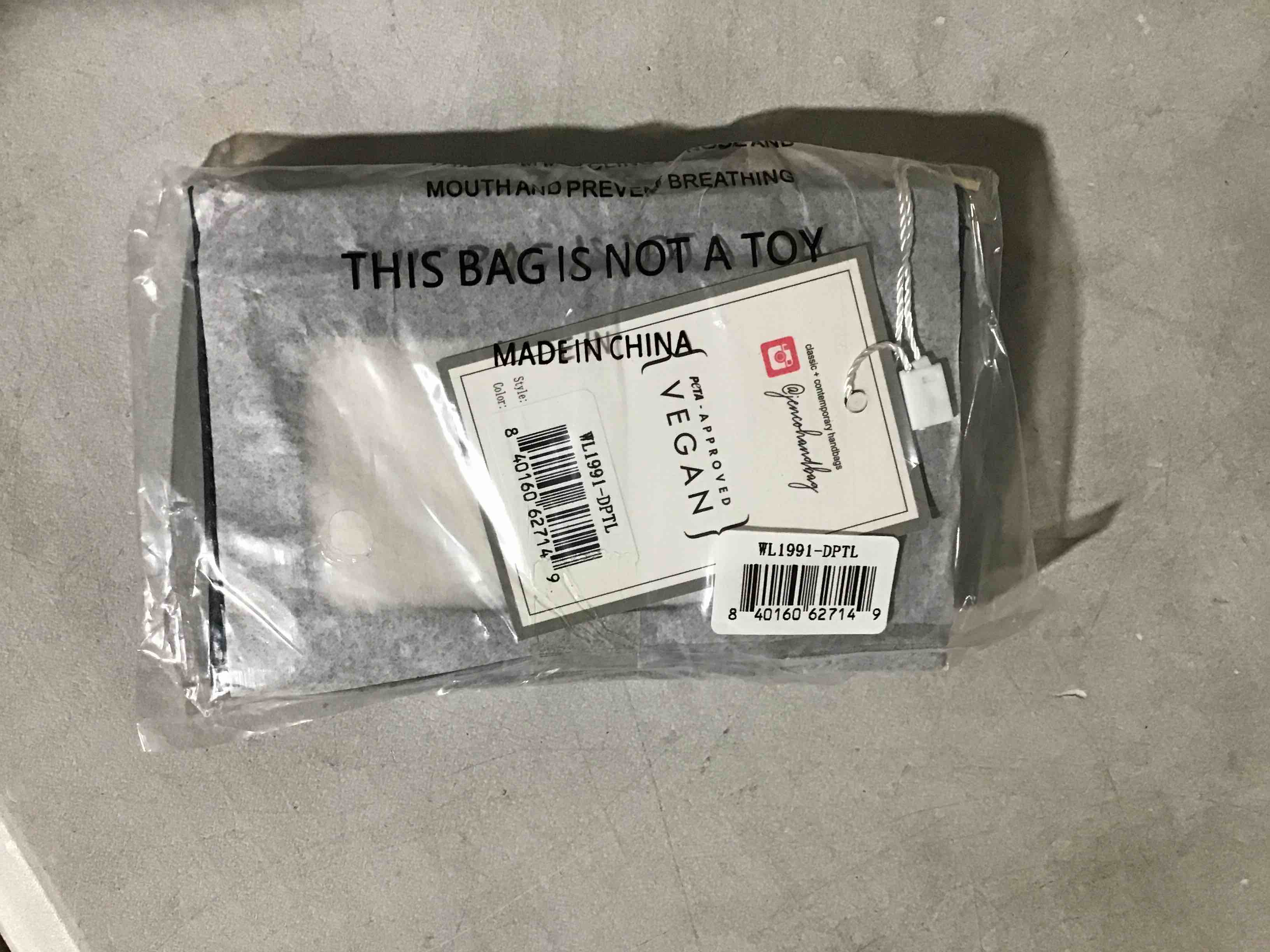 https://s3.amazonaws.com/lotting-images-prod/bidfta/ORG5214609_1693421877291.jpeg