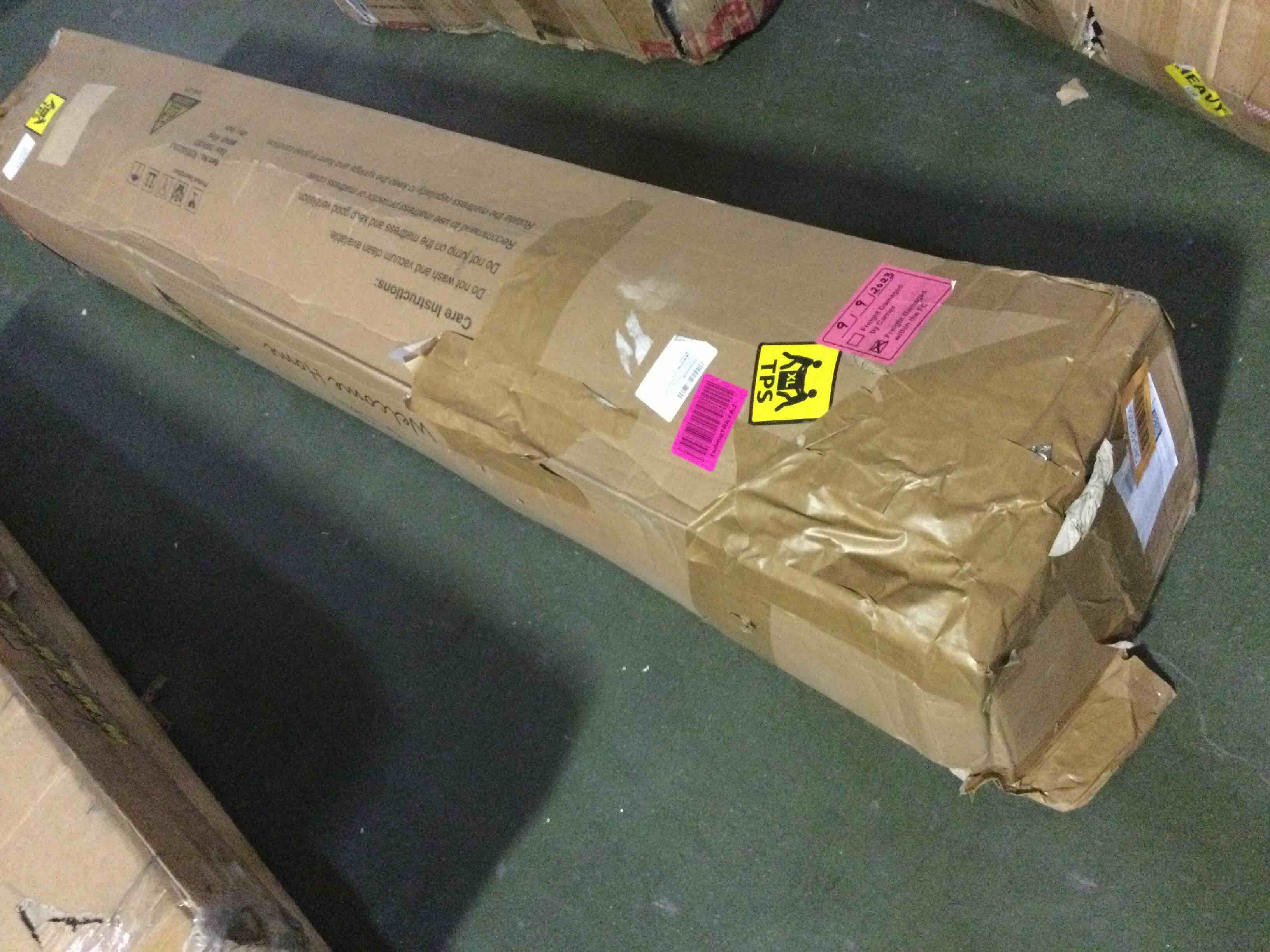 https://s3.amazonaws.com/lotting-images-prod/bidfta/ORG5216254_1697380741061.jpeg