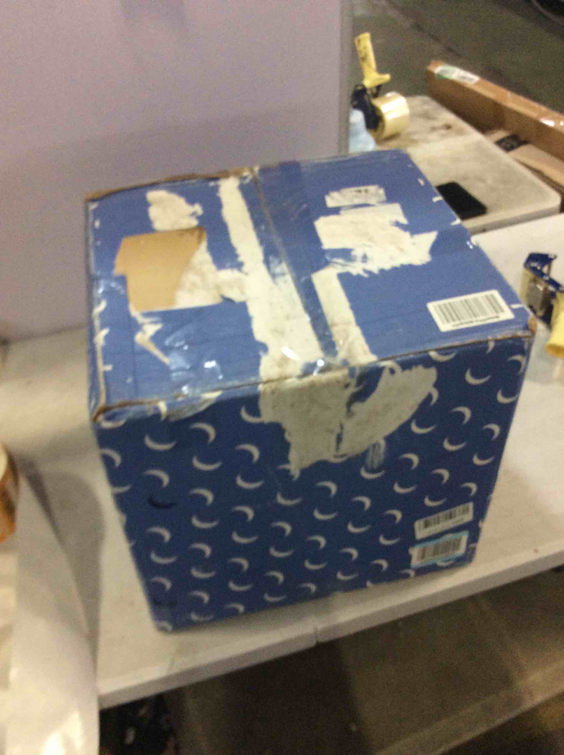 https://s3.amazonaws.com/lotting-images-prod/bidfta/ORG5219007_1694103198968.jpeg