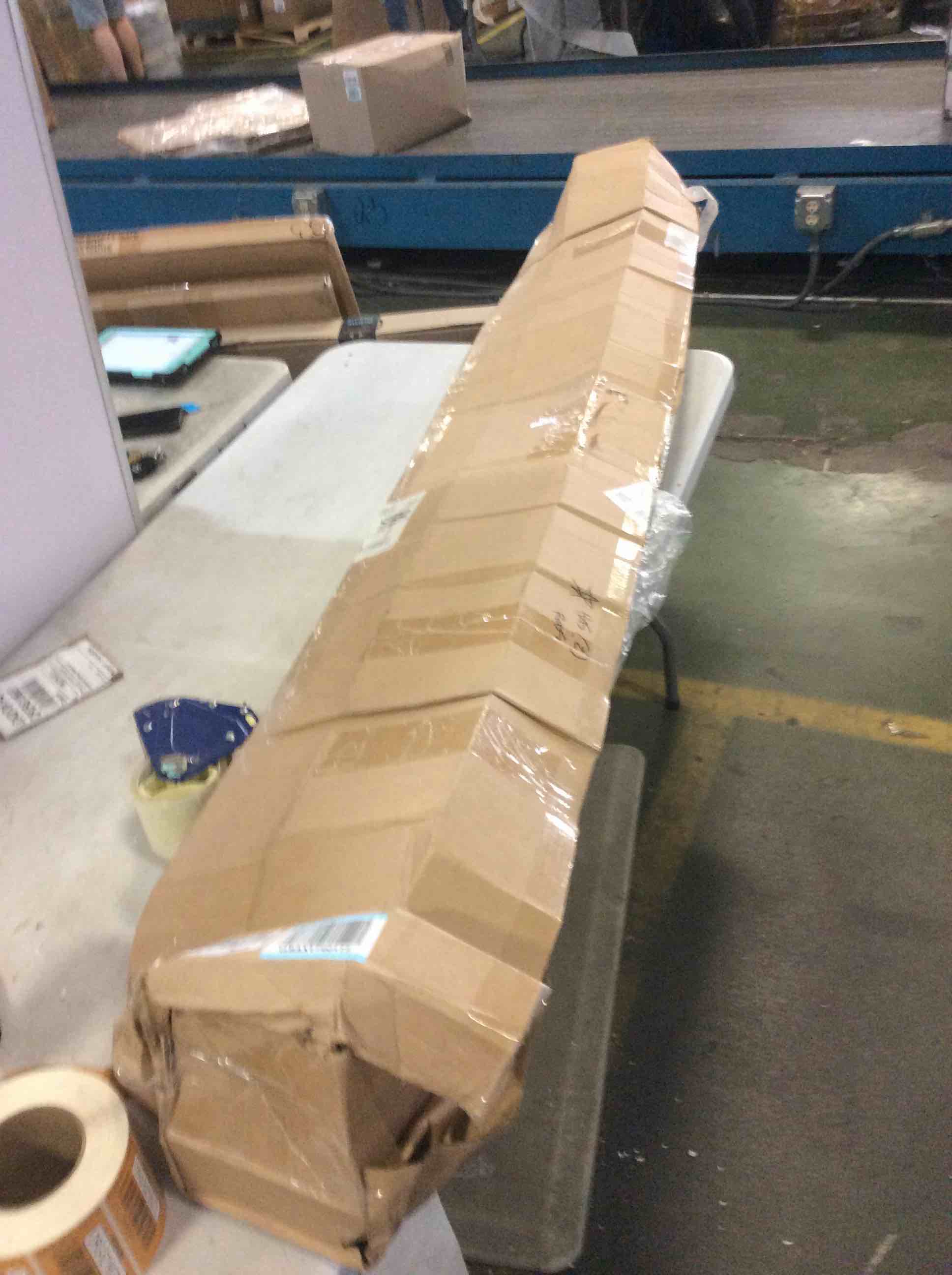 https://s3.amazonaws.com/lotting-images-prod/bidfta/ORG5219066_1694115251309.jpeg