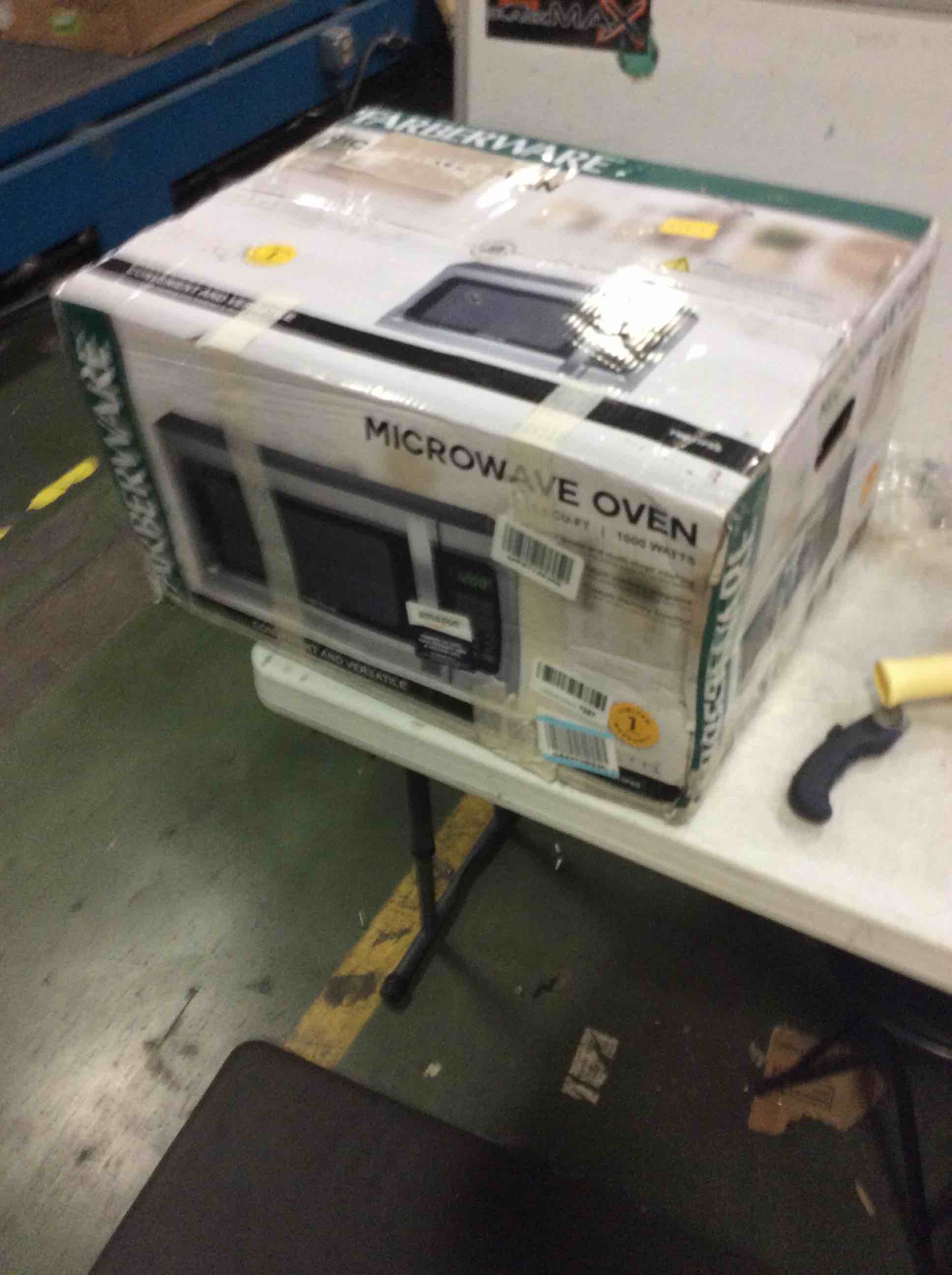 https://s3.amazonaws.com/lotting-images-prod/bidfta/ORG5219137_1694187577917.jpeg