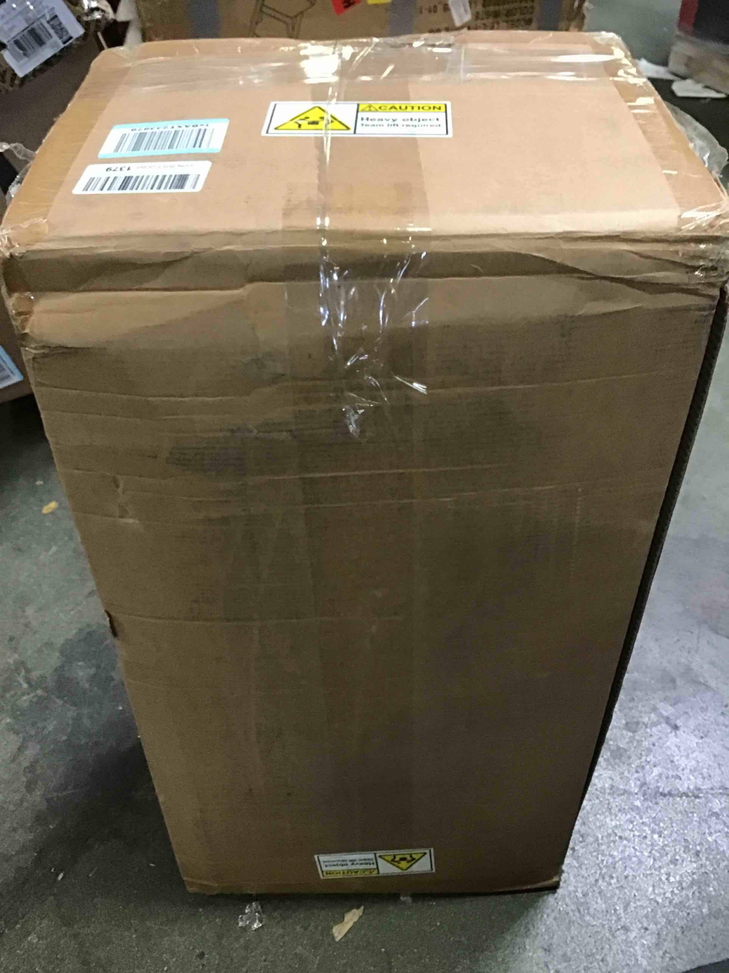https://s3.amazonaws.com/lotting-images-prod/bidfta/ORG5219918_1694705233449.jpeg