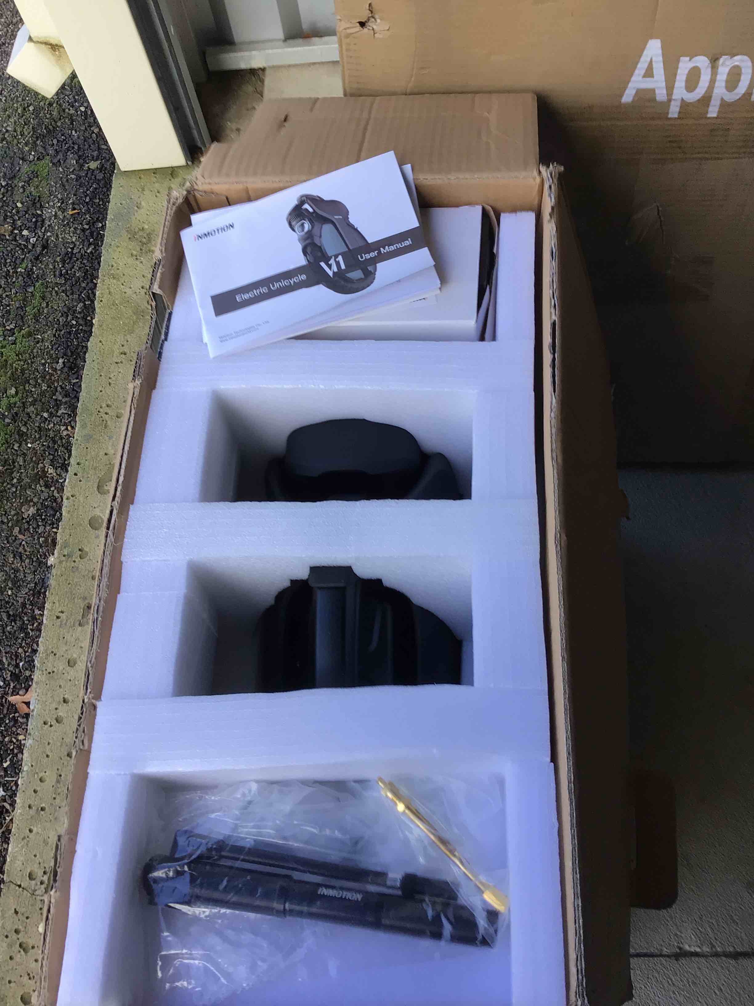 https://s3.amazonaws.com/lotting-images-prod/bidfta/ORG5220514_1694552858609.jpeg