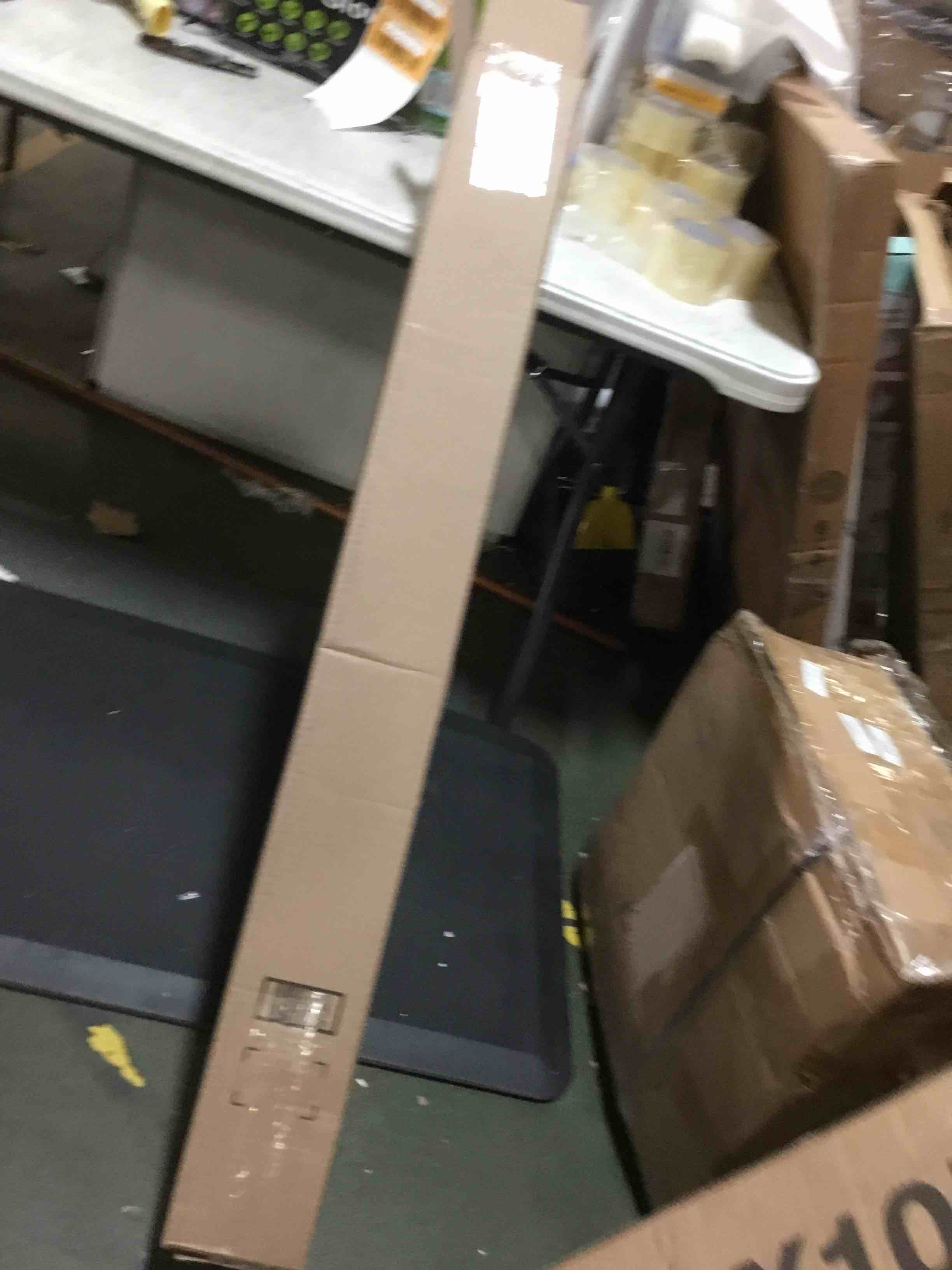 https://s3.amazonaws.com/lotting-images-prod/bidfta/ORG5221961_1692041349058.jpeg