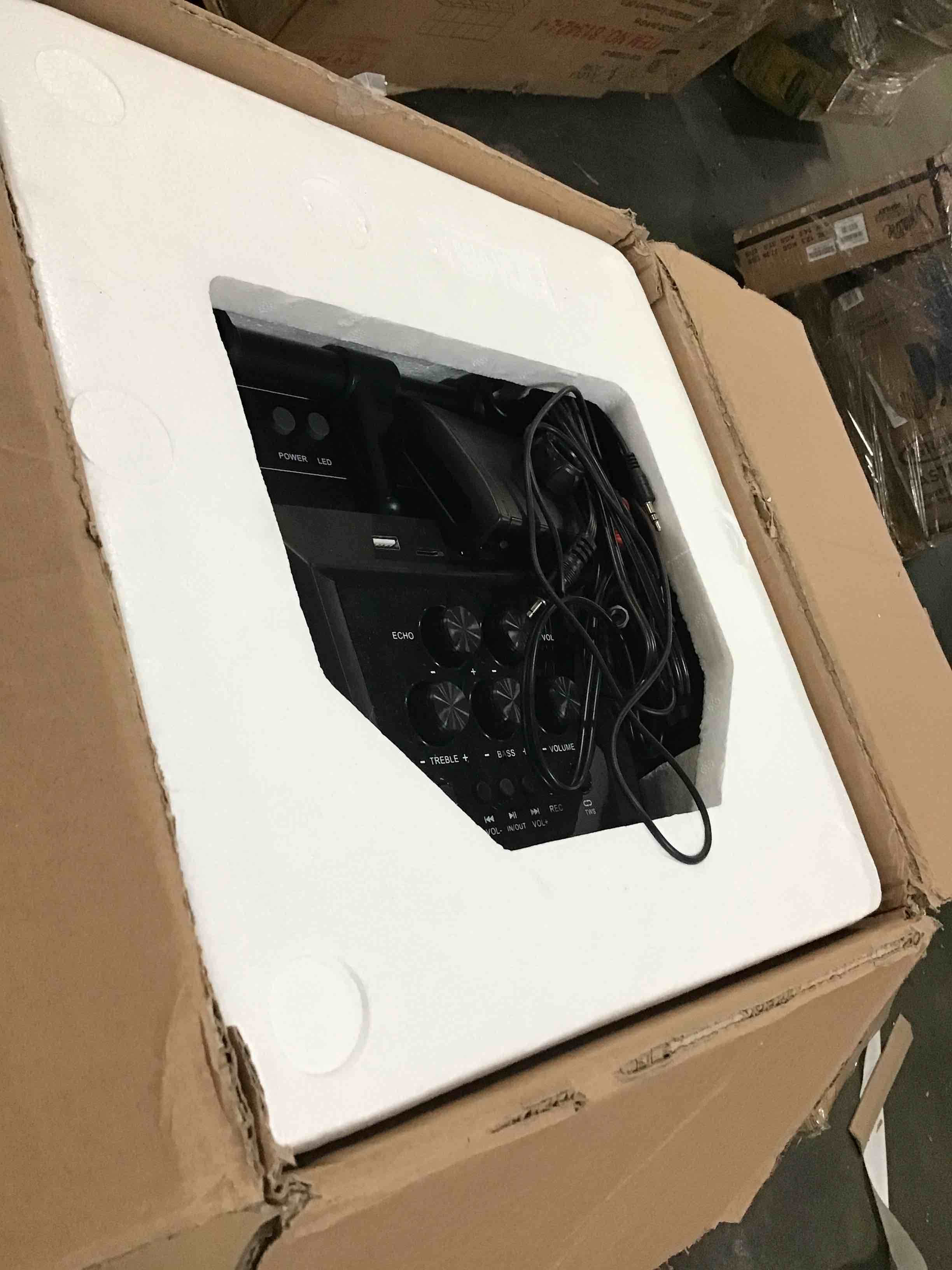 https://s3.amazonaws.com/lotting-images-prod/bidfta/ORG5222182_1692125758307.jpeg