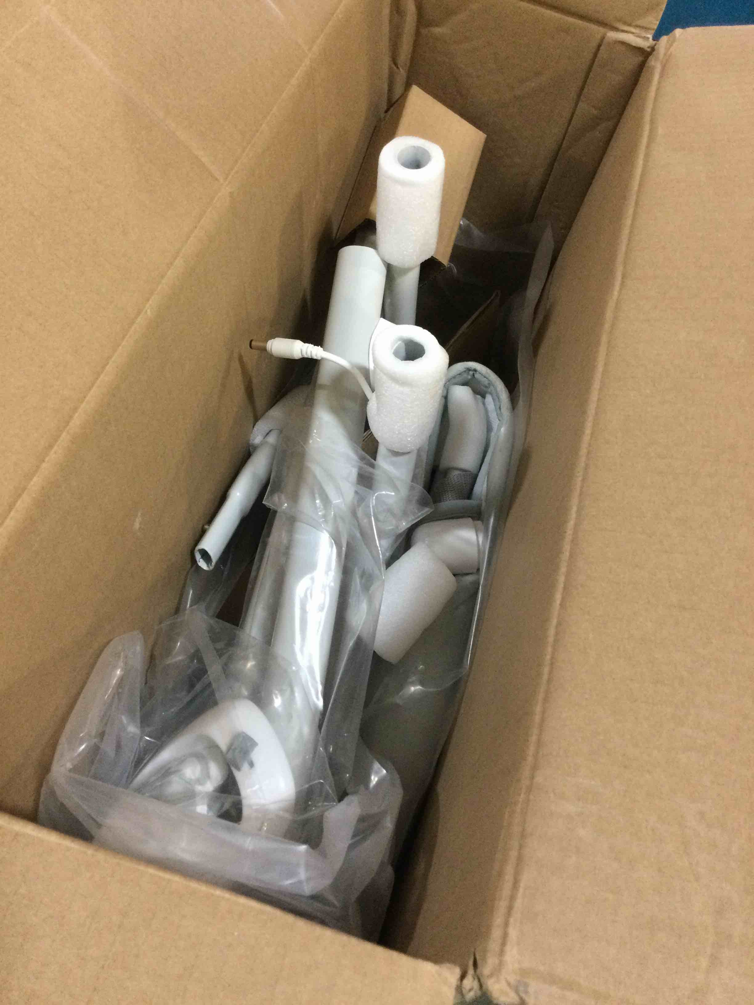 https://s3.amazonaws.com/lotting-images-prod/bidfta/ORG5222255_1692188981233.jpeg