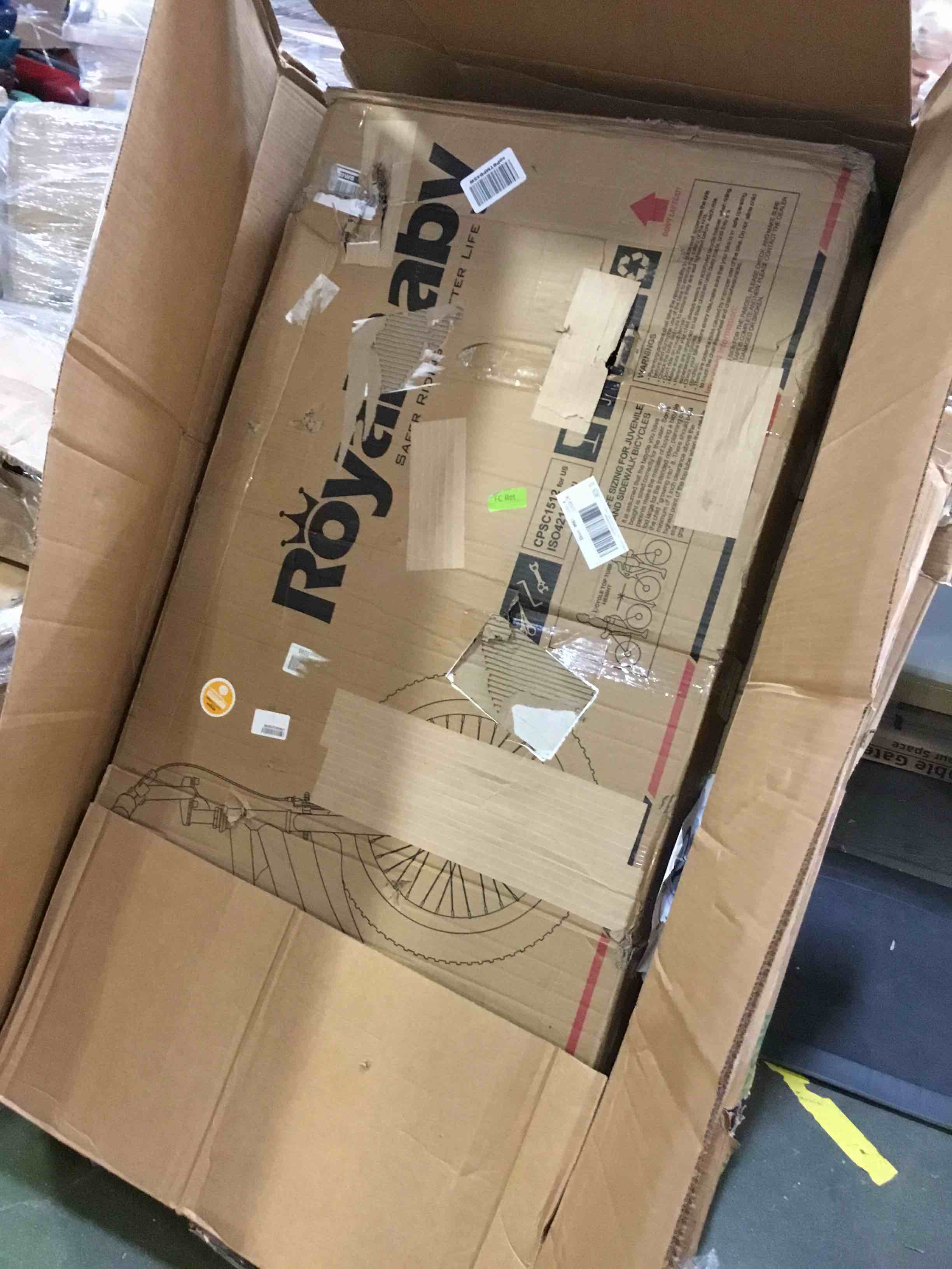 https://s3.amazonaws.com/lotting-images-prod/bidfta/ORG5222560_1692289951410.jpeg