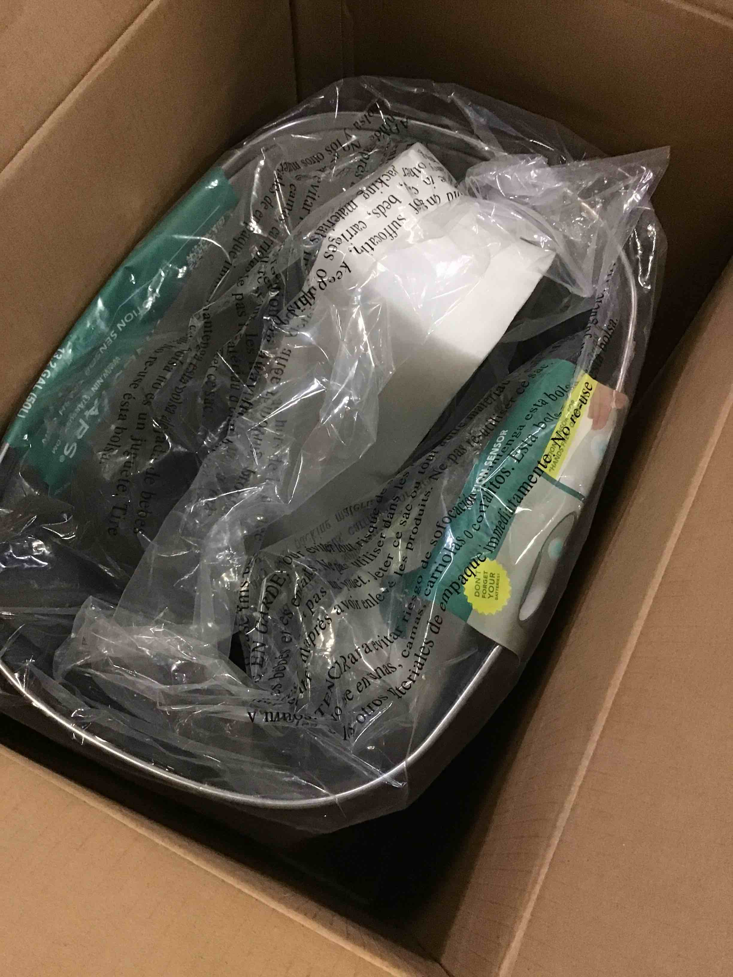 https://s3.amazonaws.com/lotting-images-prod/bidfta/ORG5223058_1692639638930.jpeg
