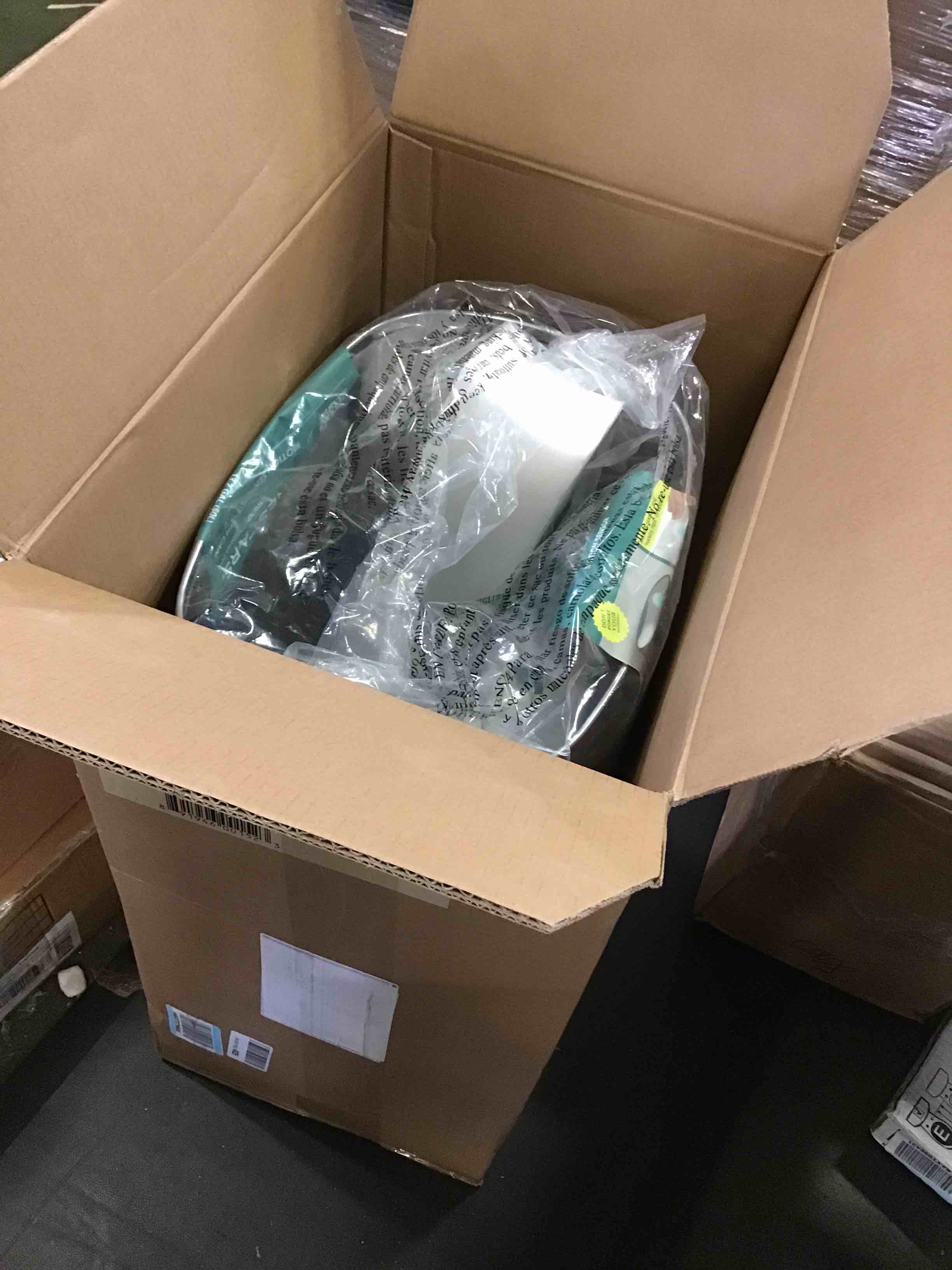 https://s3.amazonaws.com/lotting-images-prod/bidfta/ORG5223058_1692639644858.jpeg