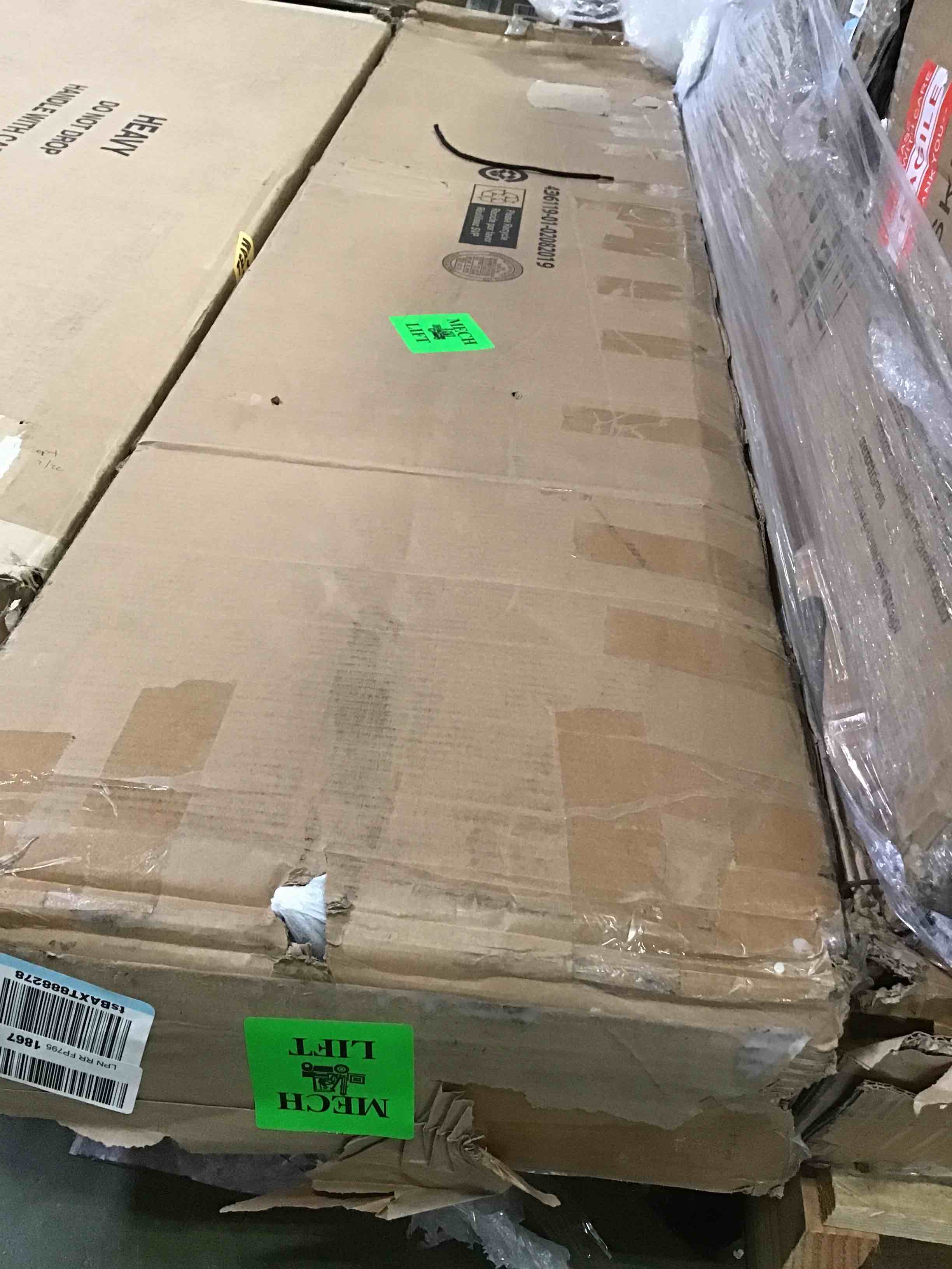 https://s3.amazonaws.com/lotting-images-prod/bidfta/ORG5223262_1692717450549.jpeg