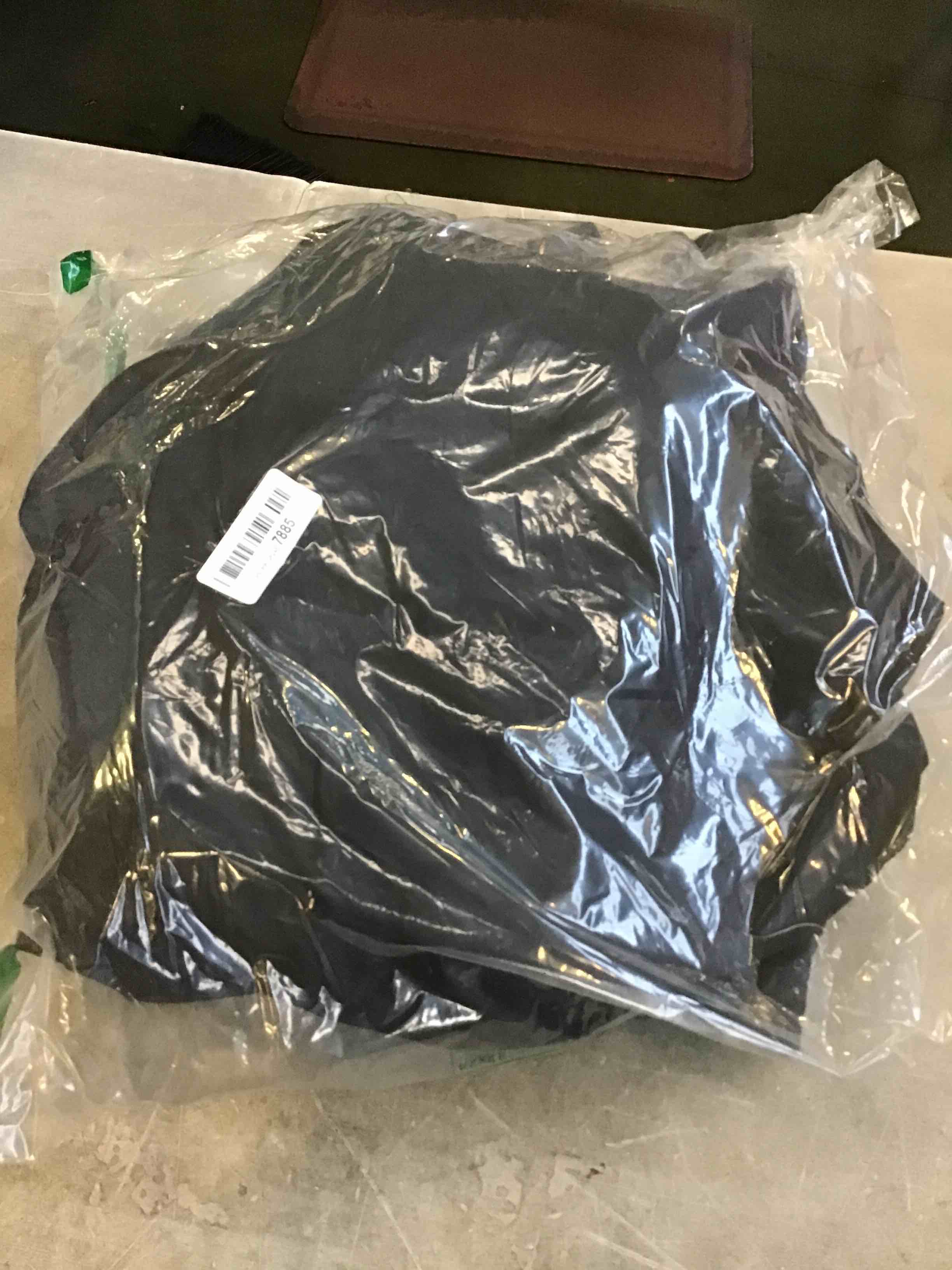 https://s3.amazonaws.com/lotting-images-prod/bidfta/ORG5225226_1692273250228.jpeg