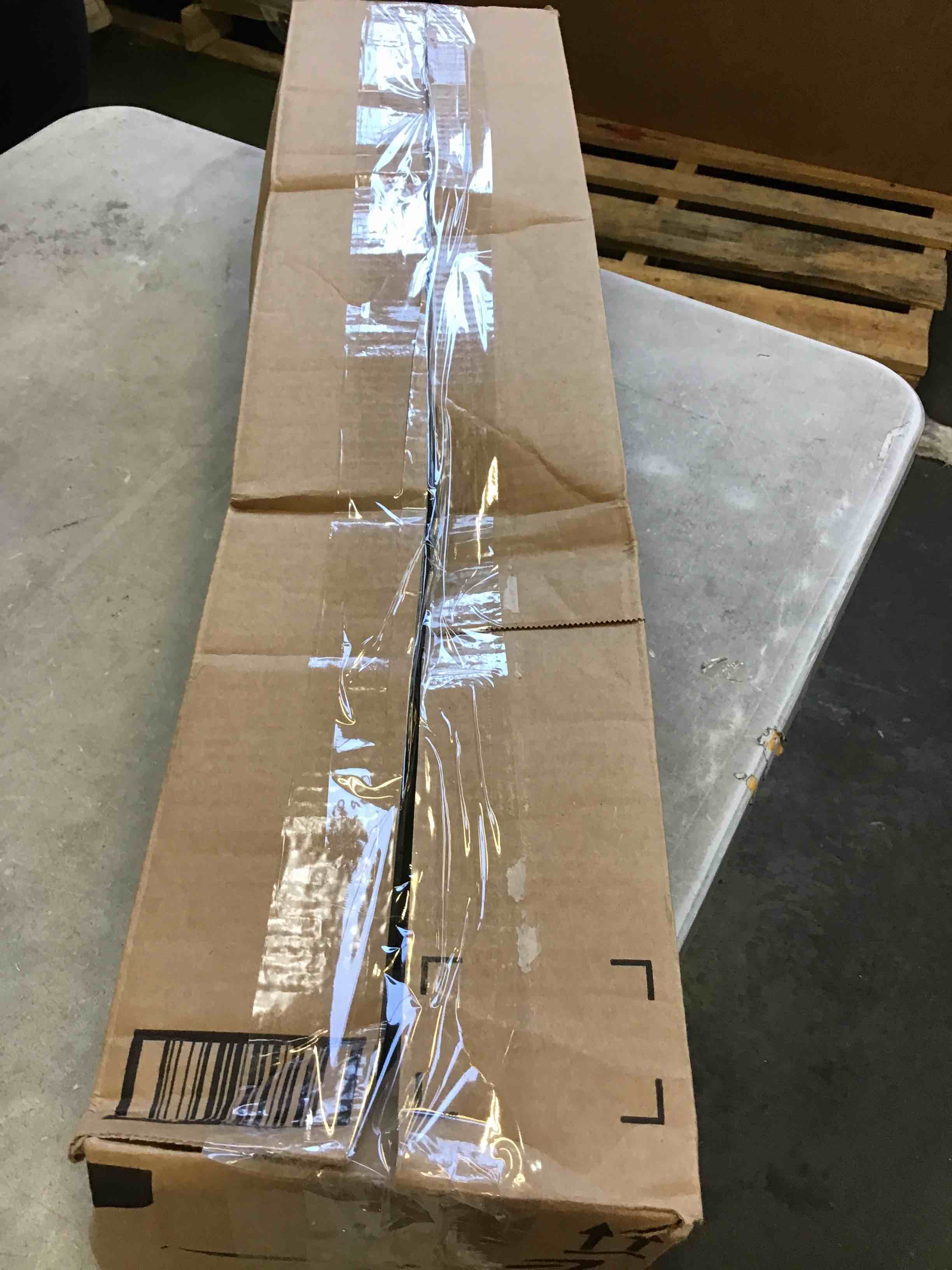 https://s3.amazonaws.com/lotting-images-prod/bidfta/ORG5226294_1693229004576.jpeg