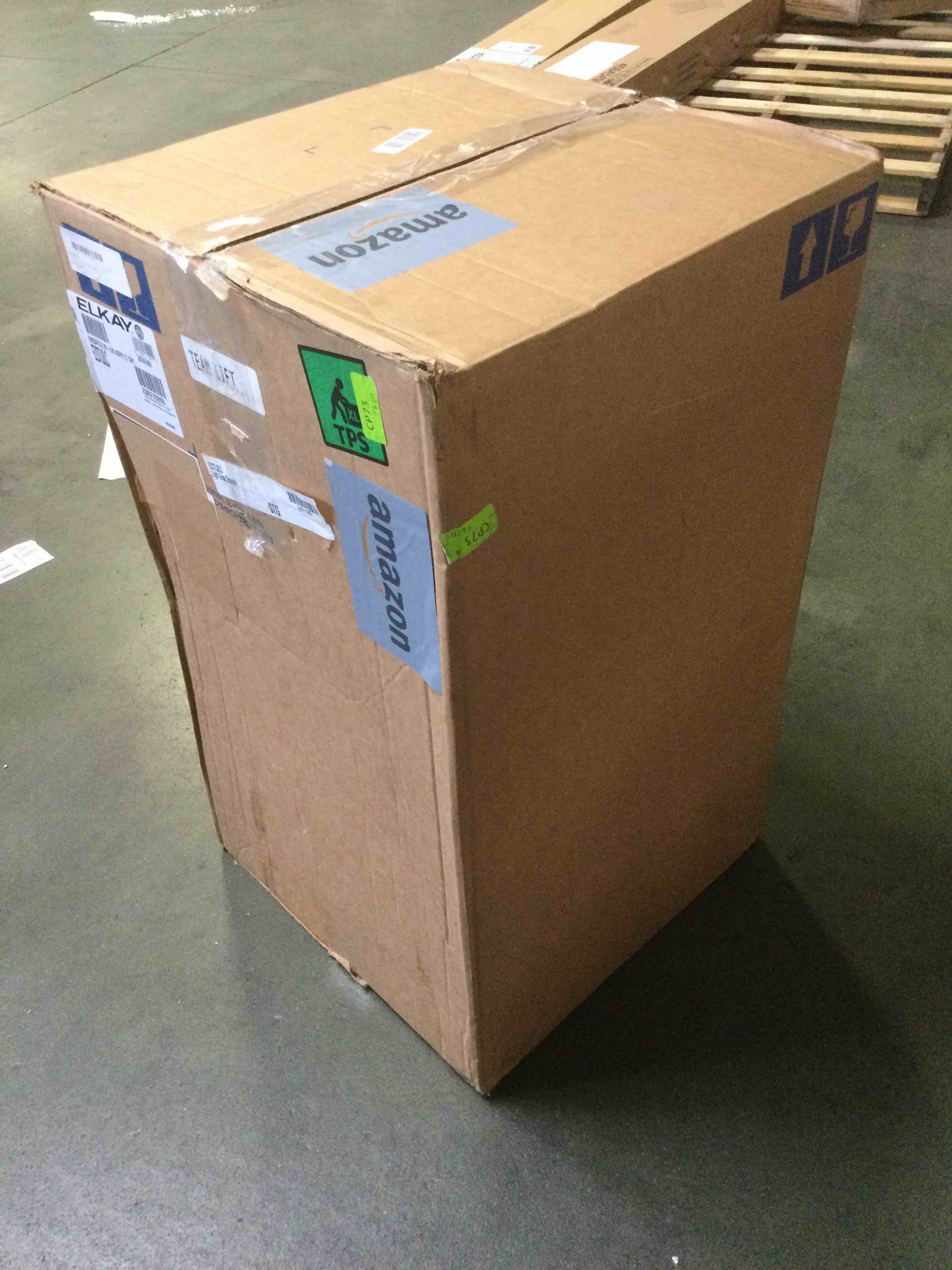 https://s3.amazonaws.com/lotting-images-prod/bidfta/ORG5227815_1698951249750.jpeg