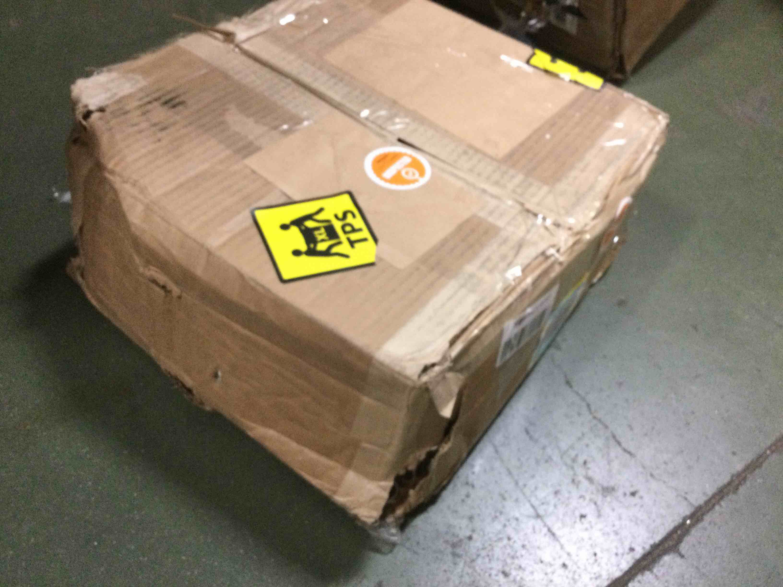 https://s3.amazonaws.com/lotting-images-prod/bidfta/ORG5228128_1692787993591.jpeg