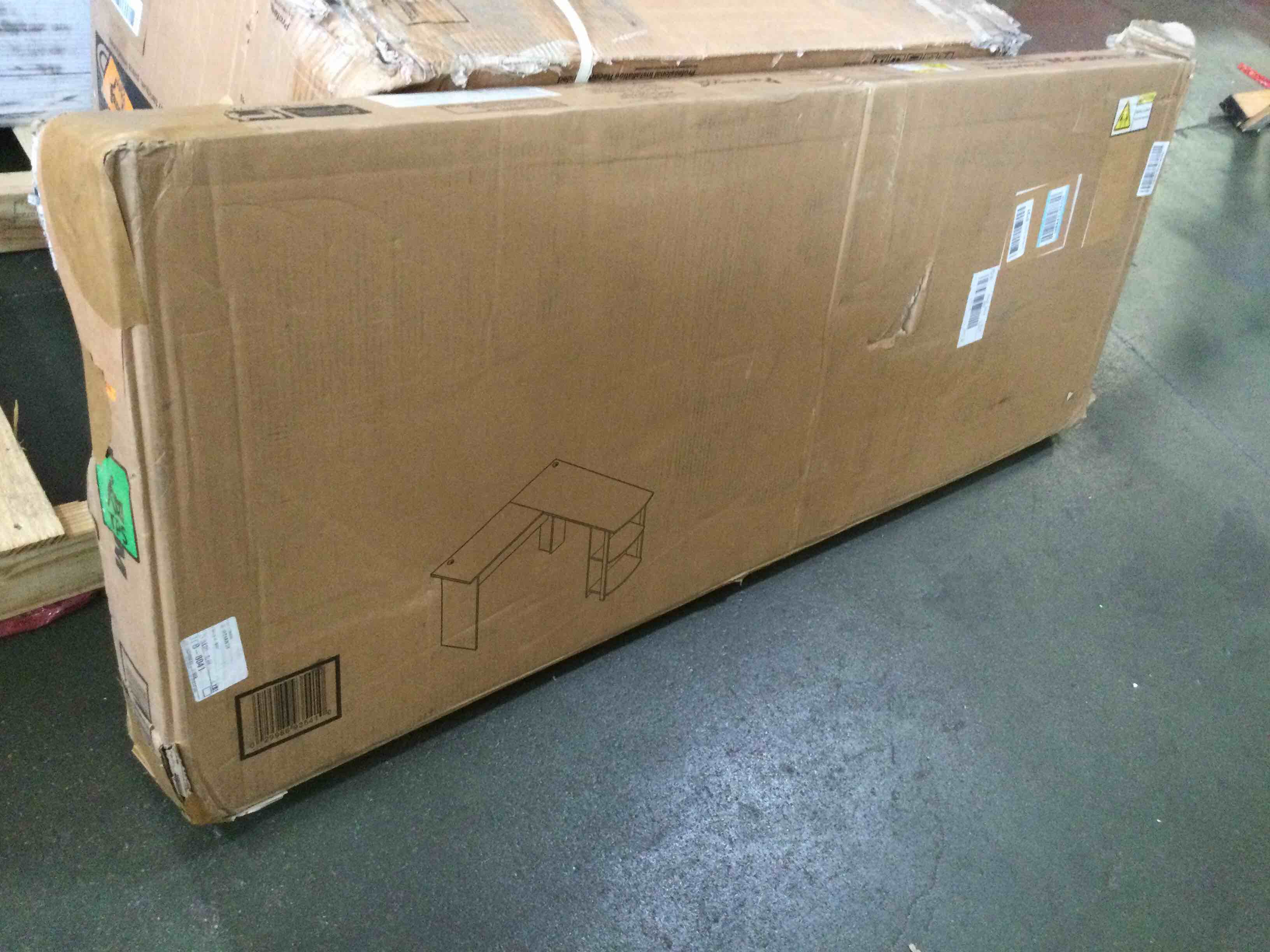 https://s3.amazonaws.com/lotting-images-prod/bidfta/ORG5228173_1692794338982.jpeg
