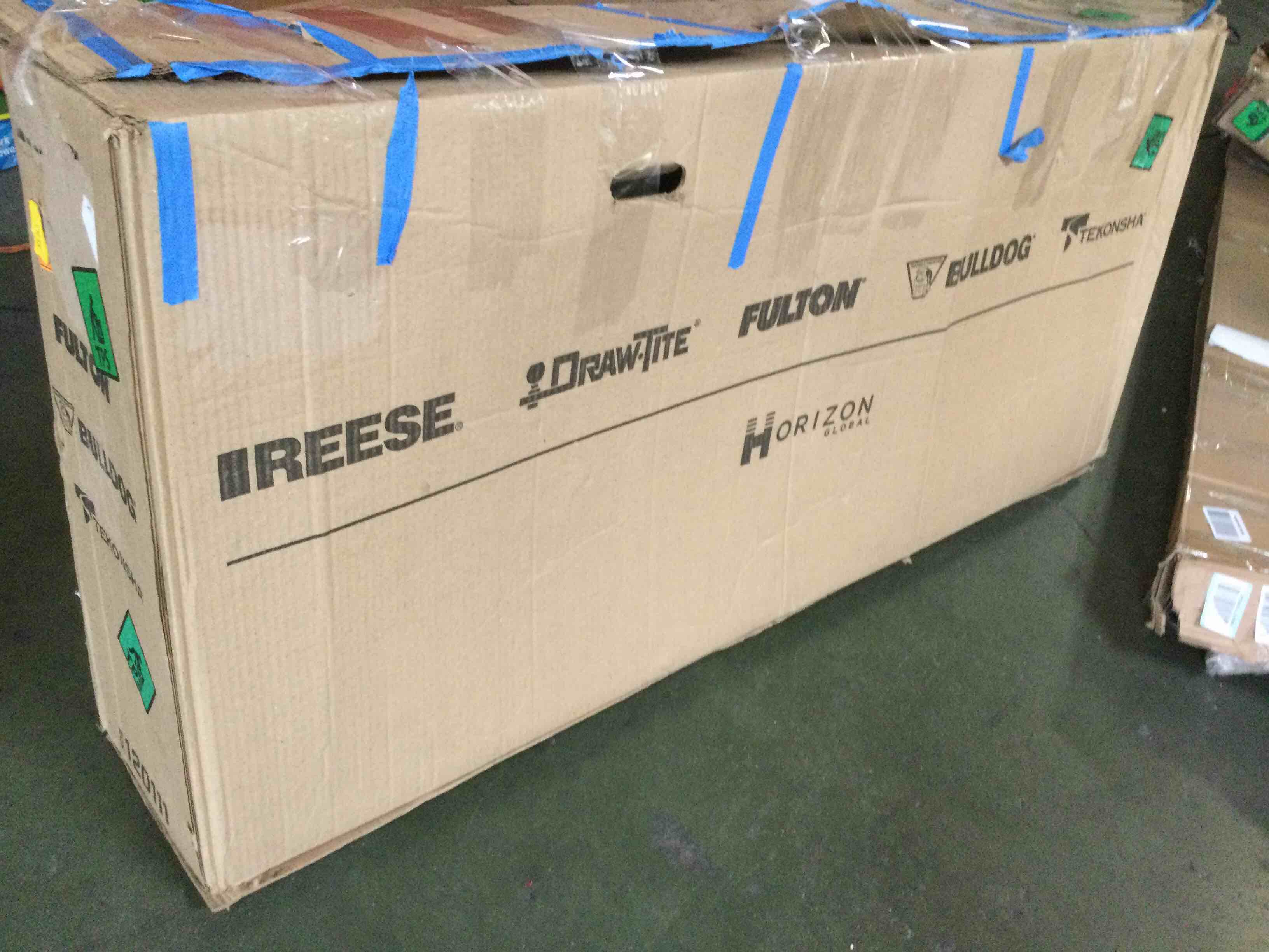 https://s3.amazonaws.com/lotting-images-prod/bidfta/ORG5228238_1692814888713.jpeg