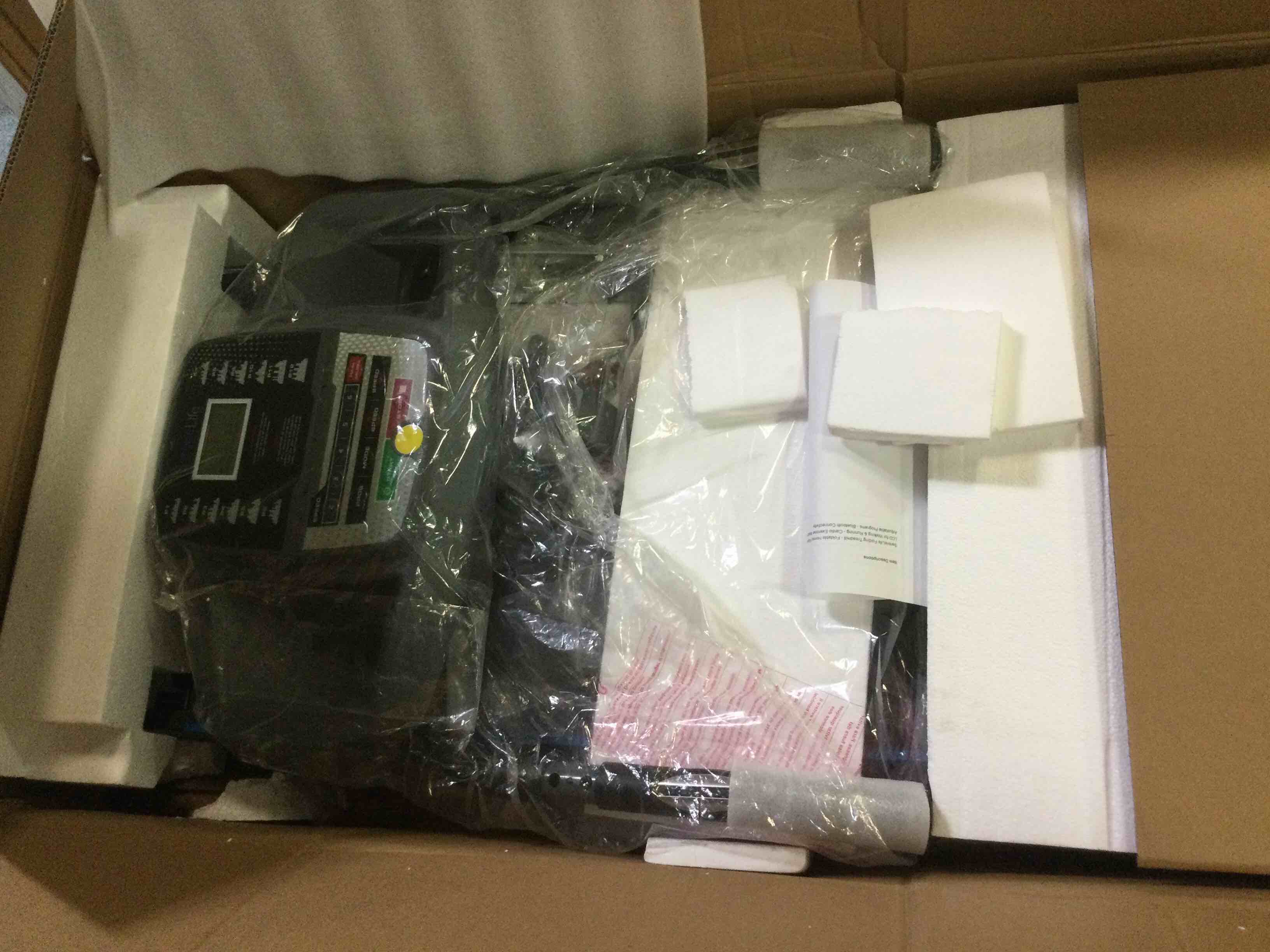 https://s3.amazonaws.com/lotting-images-prod/bidfta/ORG5228430_1692903347773.jpeg