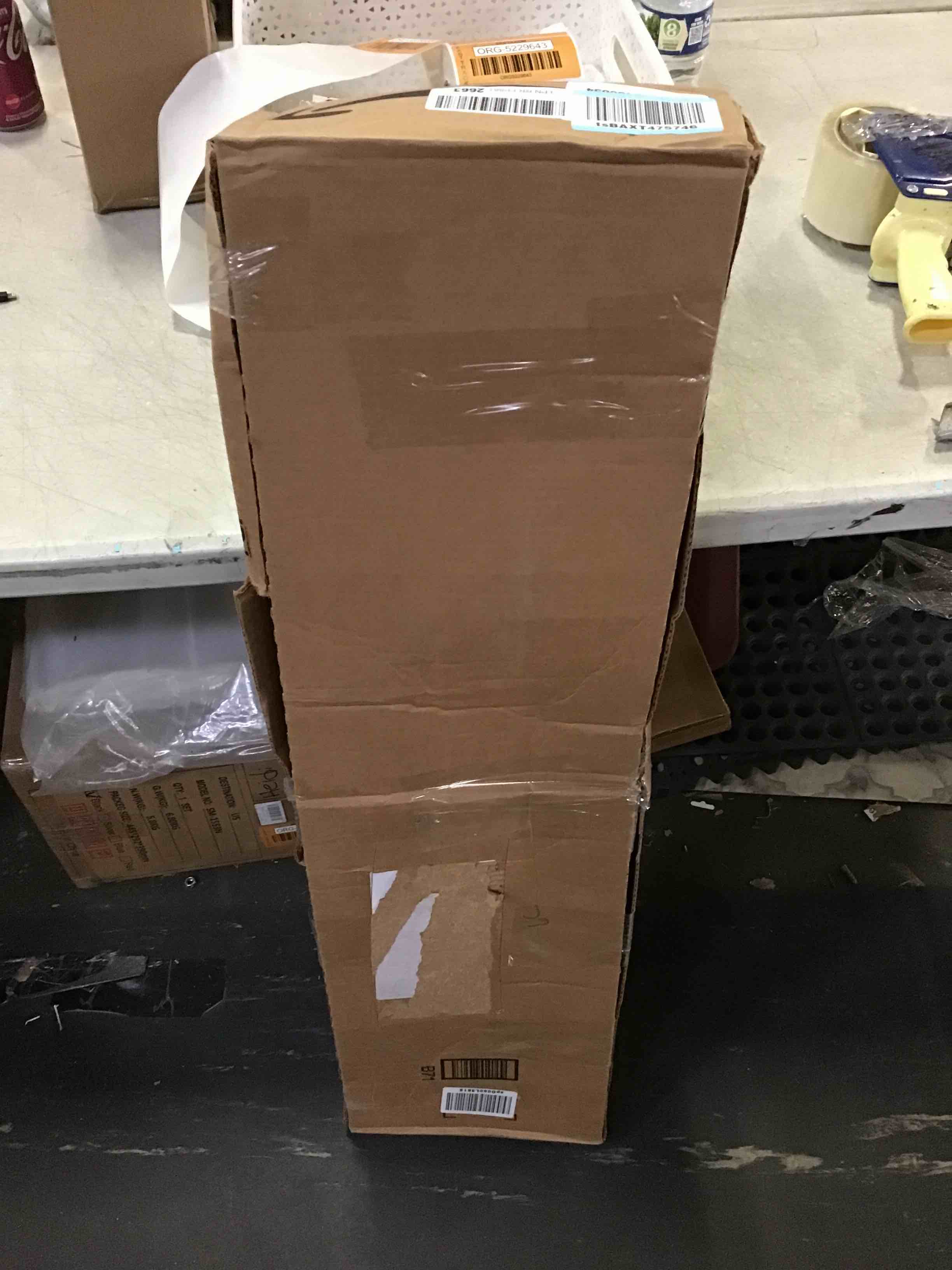 https://s3.amazonaws.com/lotting-images-prod/bidfta/ORG5229635_1692888430818.jpeg