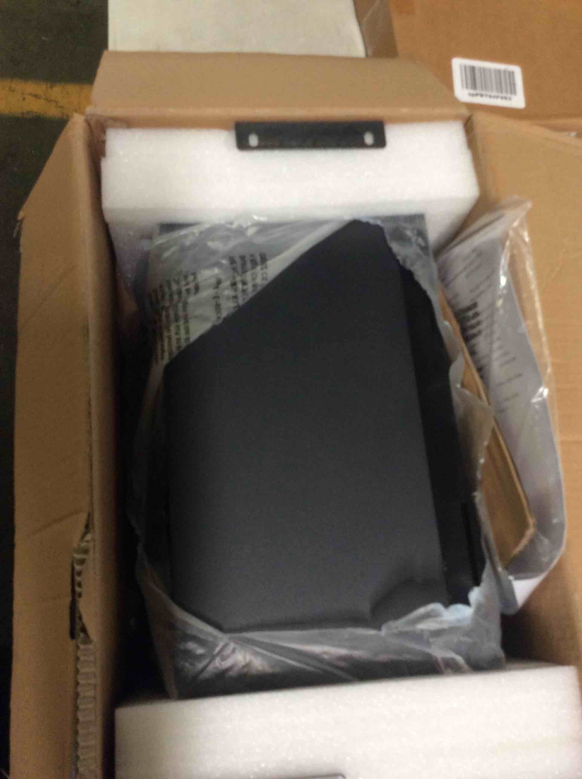 https://s3.amazonaws.com/lotting-images-prod/bidfta/ORG5229796_1692976496393.jpeg