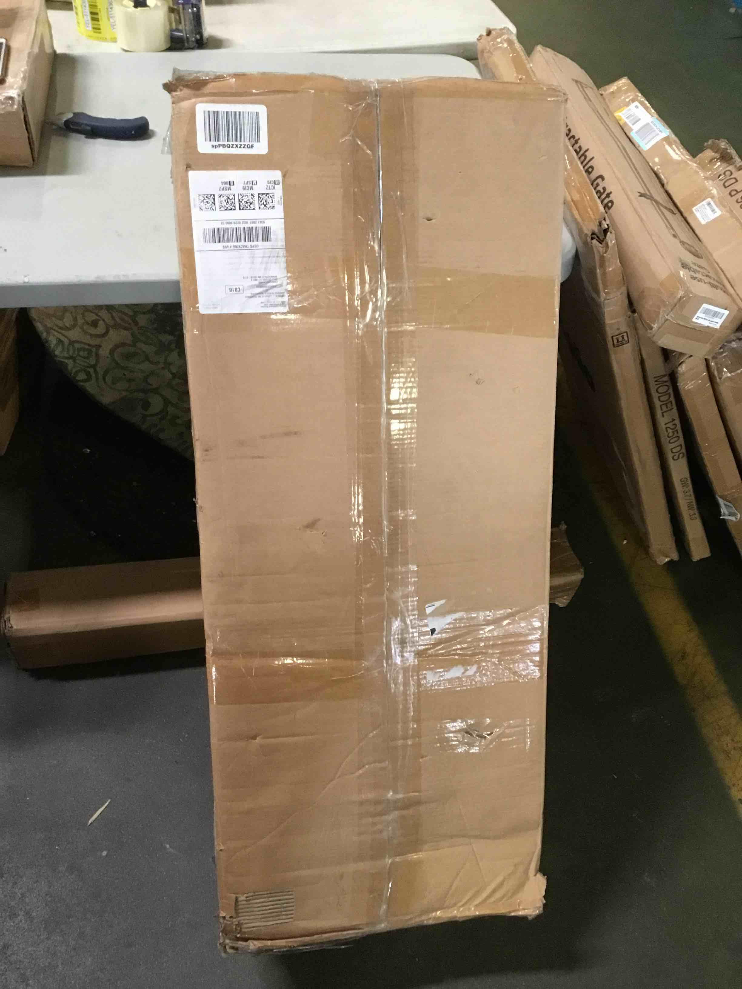 https://s3.amazonaws.com/lotting-images-prod/bidfta/ORG5229981_1693230130215.jpeg