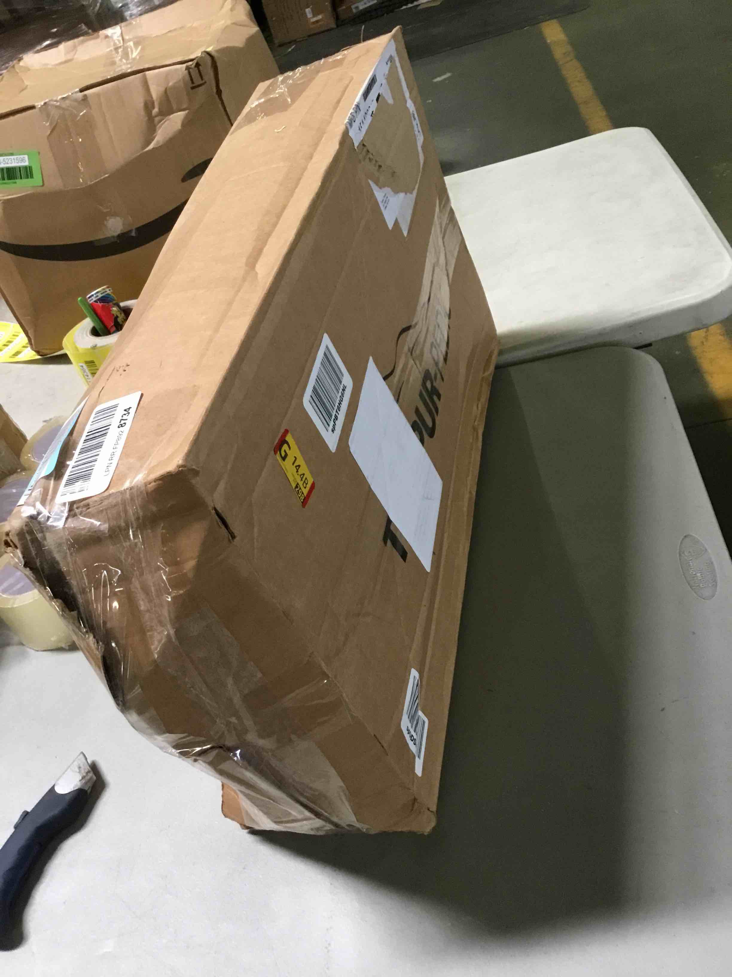 https://s3.amazonaws.com/lotting-images-prod/bidfta/ORG5230061_1693247714330.jpeg