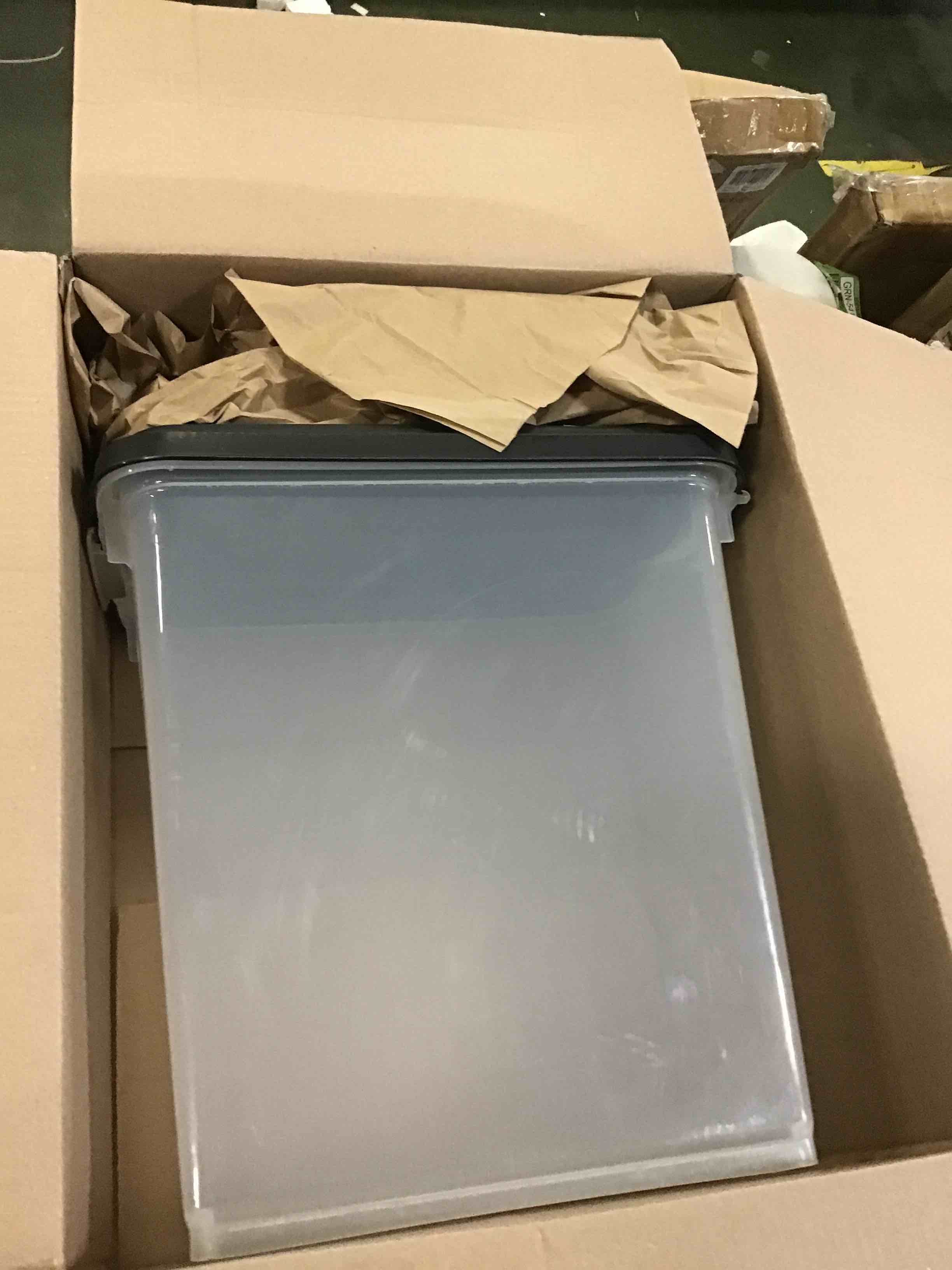 https://s3.amazonaws.com/lotting-images-prod/bidfta/ORG5230334_1693570030998.jpeg
