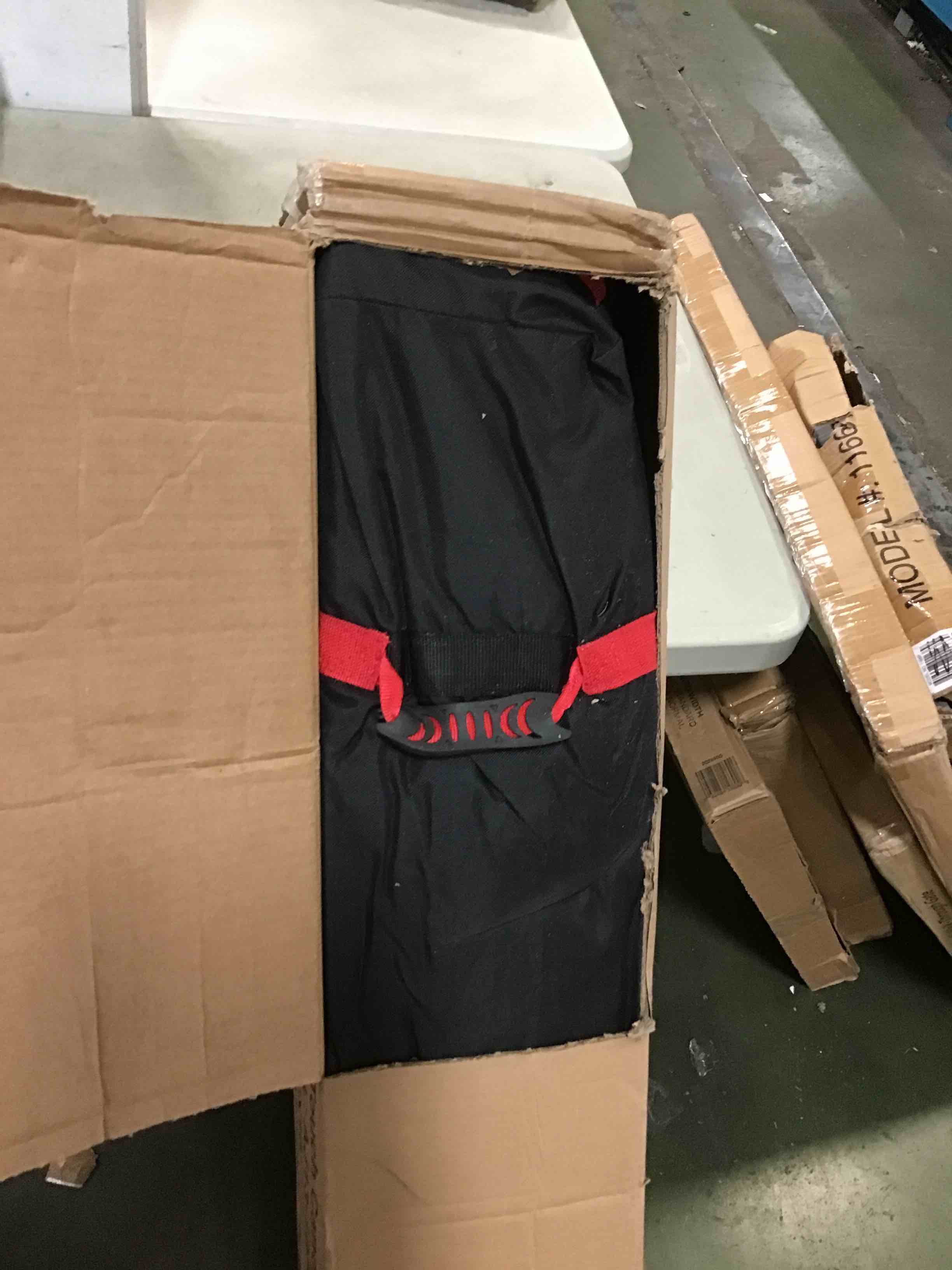 https://s3.amazonaws.com/lotting-images-prod/bidfta/ORG5230502_1693937803990.jpeg