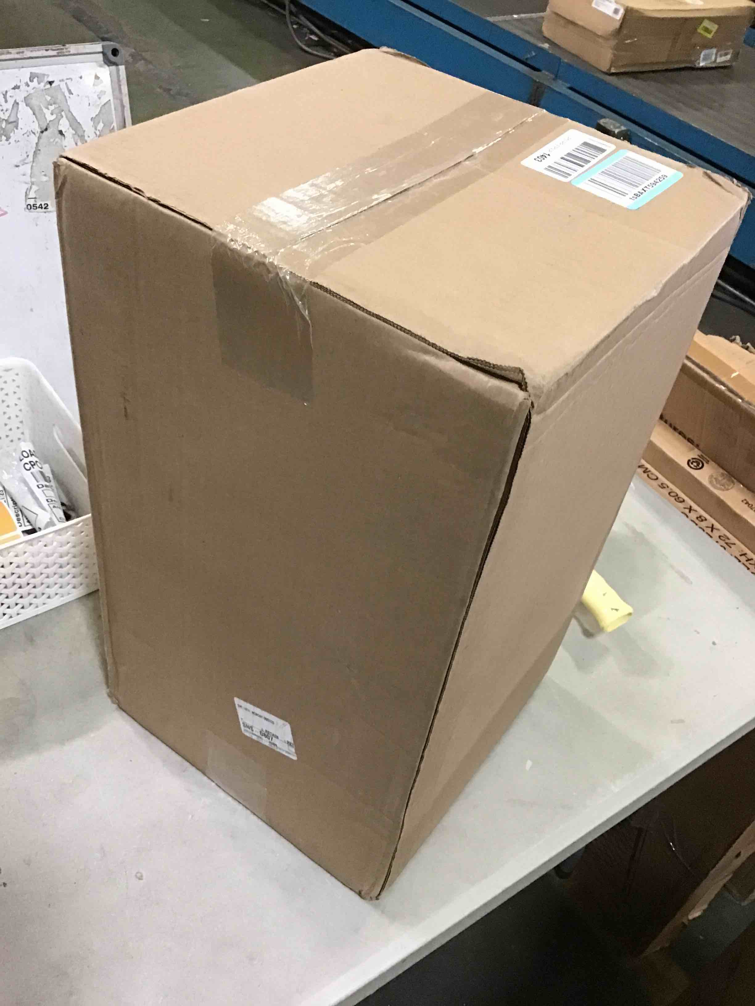 https://s3.amazonaws.com/lotting-images-prod/bidfta/ORG5230512_1693939688412.jpeg