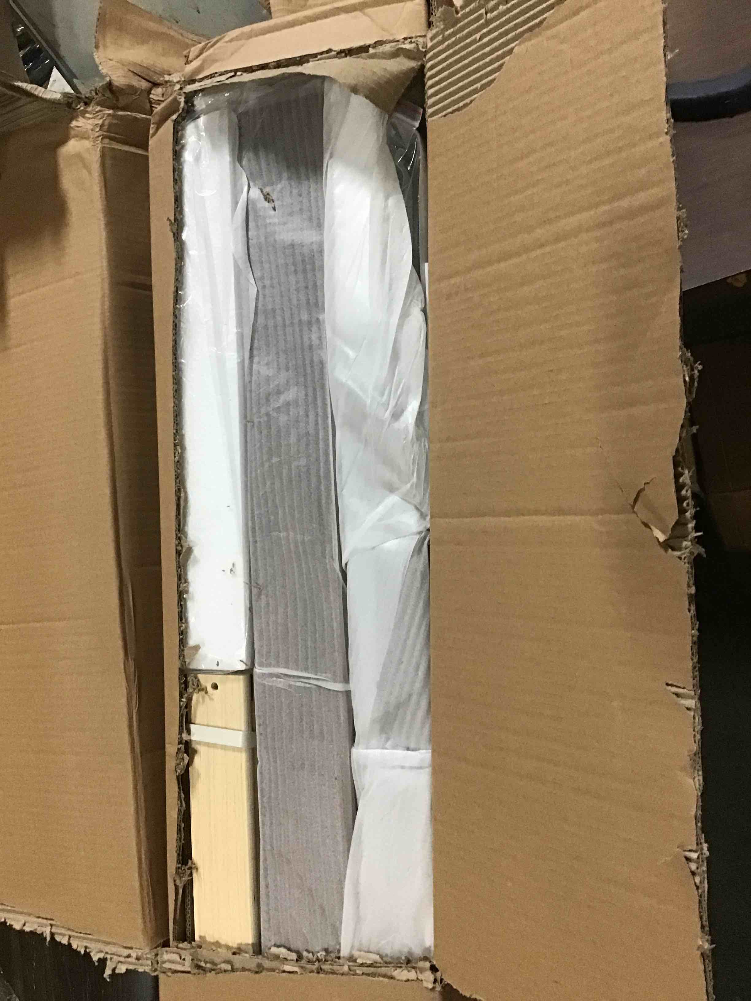 https://s3.amazonaws.com/lotting-images-prod/bidfta/ORG5230683_1694100939216.jpeg