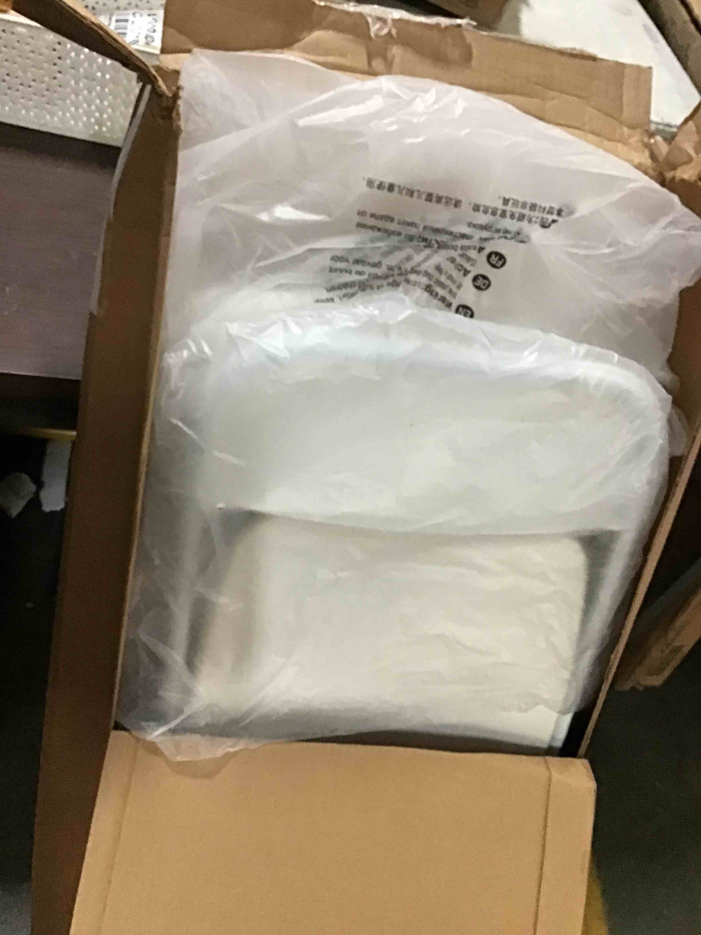 https://s3.amazonaws.com/lotting-images-prod/bidfta/ORG5230714_1694109501095.jpeg