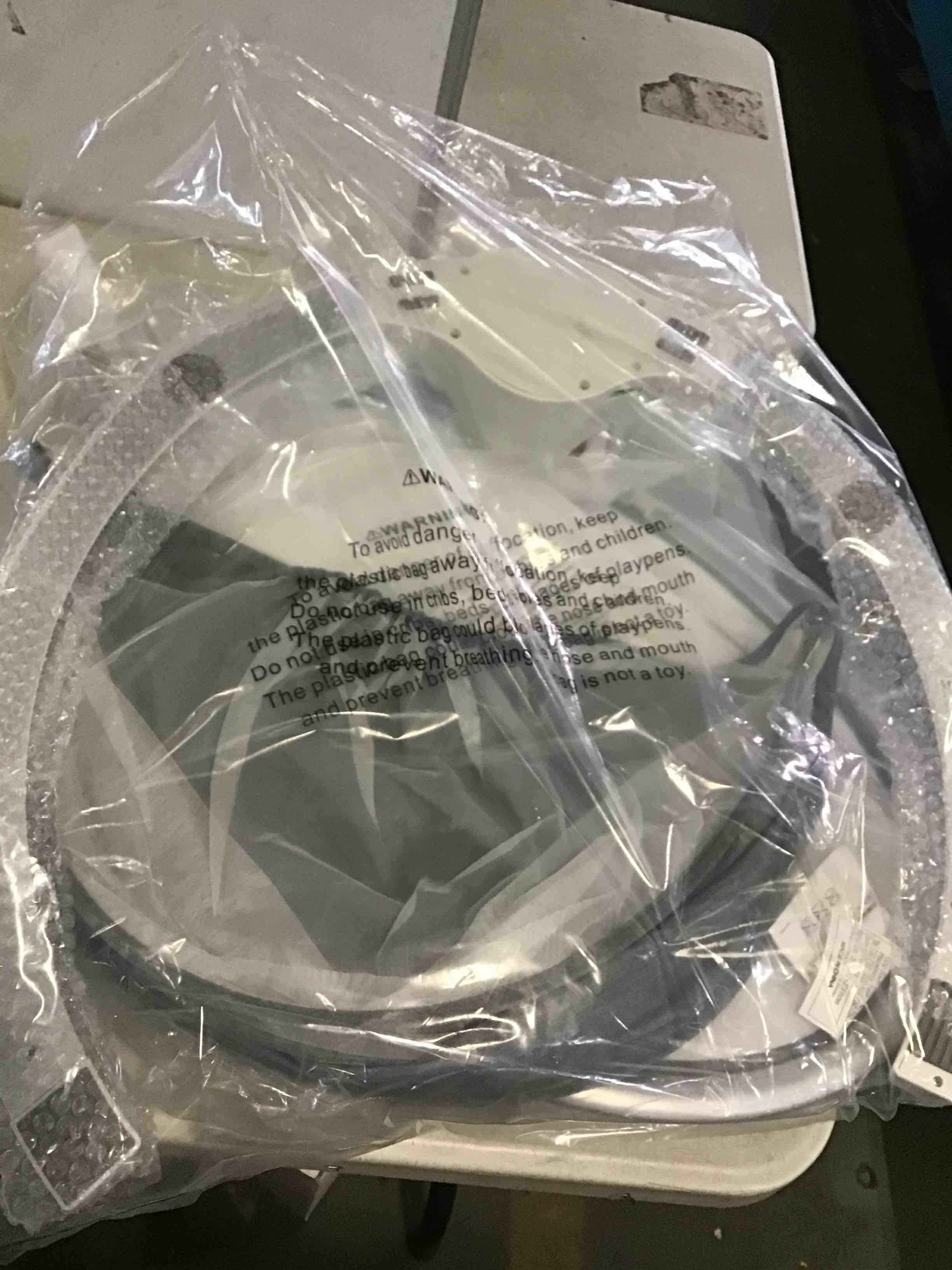 https://s3.amazonaws.com/lotting-images-prod/bidfta/ORG5232480_1692798913489.jpeg