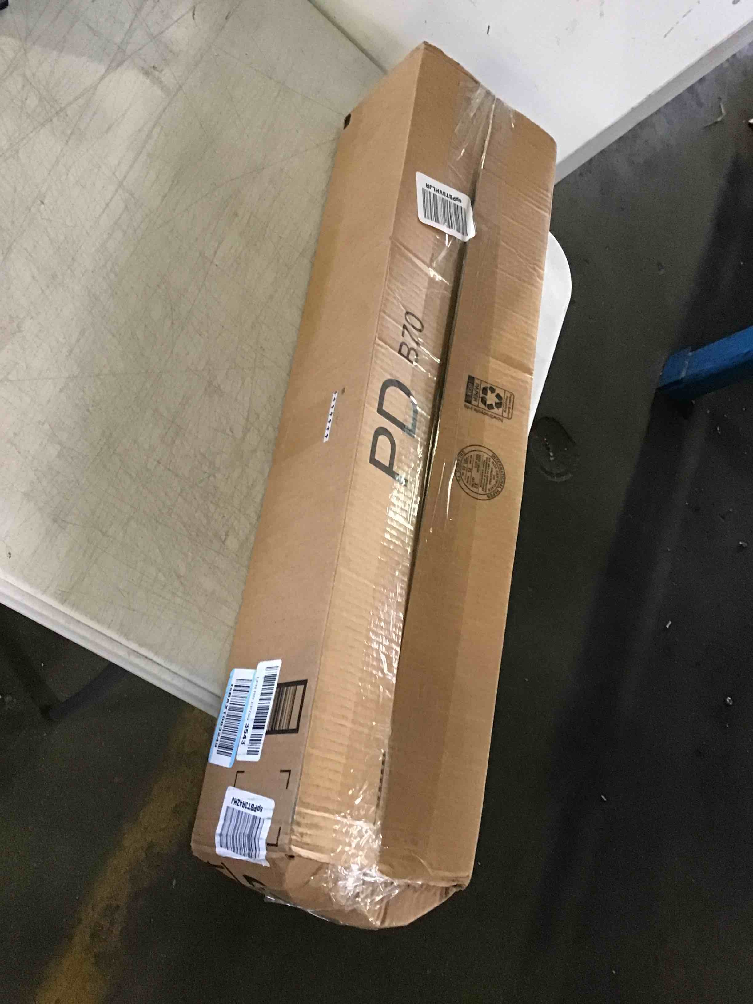 https://s3.amazonaws.com/lotting-images-prod/bidfta/ORG5233274_1693232622099.jpeg