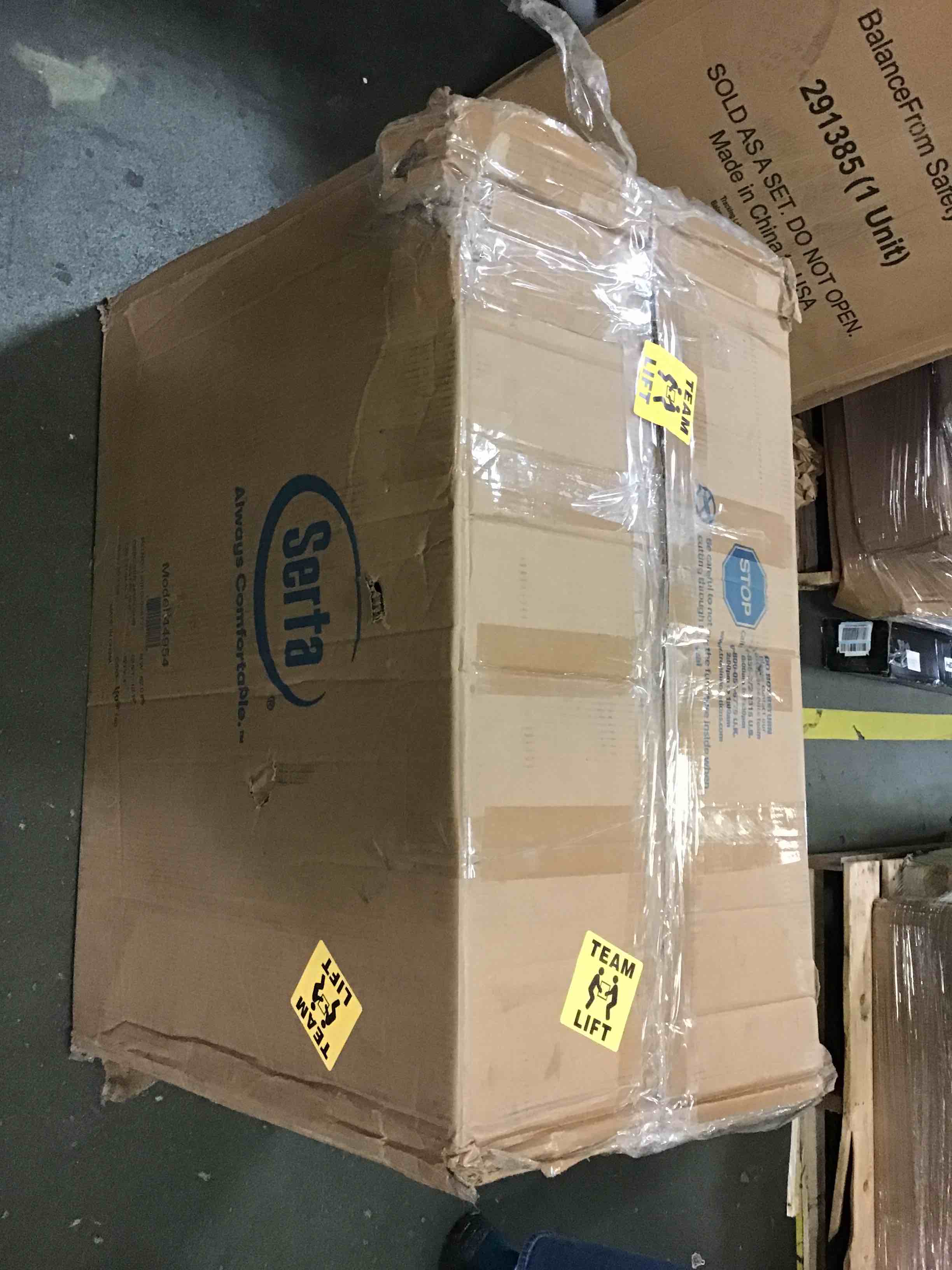 https://s3.amazonaws.com/lotting-images-prod/bidfta/ORG5233634_1693332914209.jpeg
